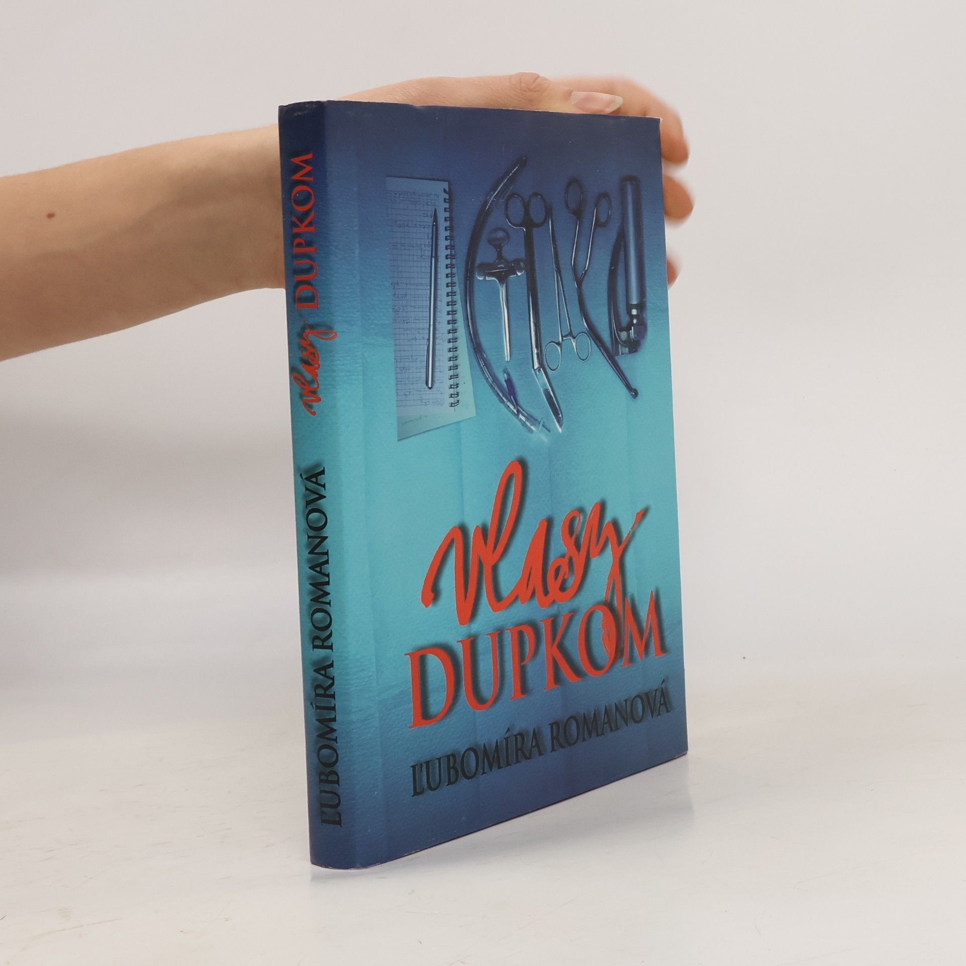 Ľubomíra Romanová Vlasy dupkom