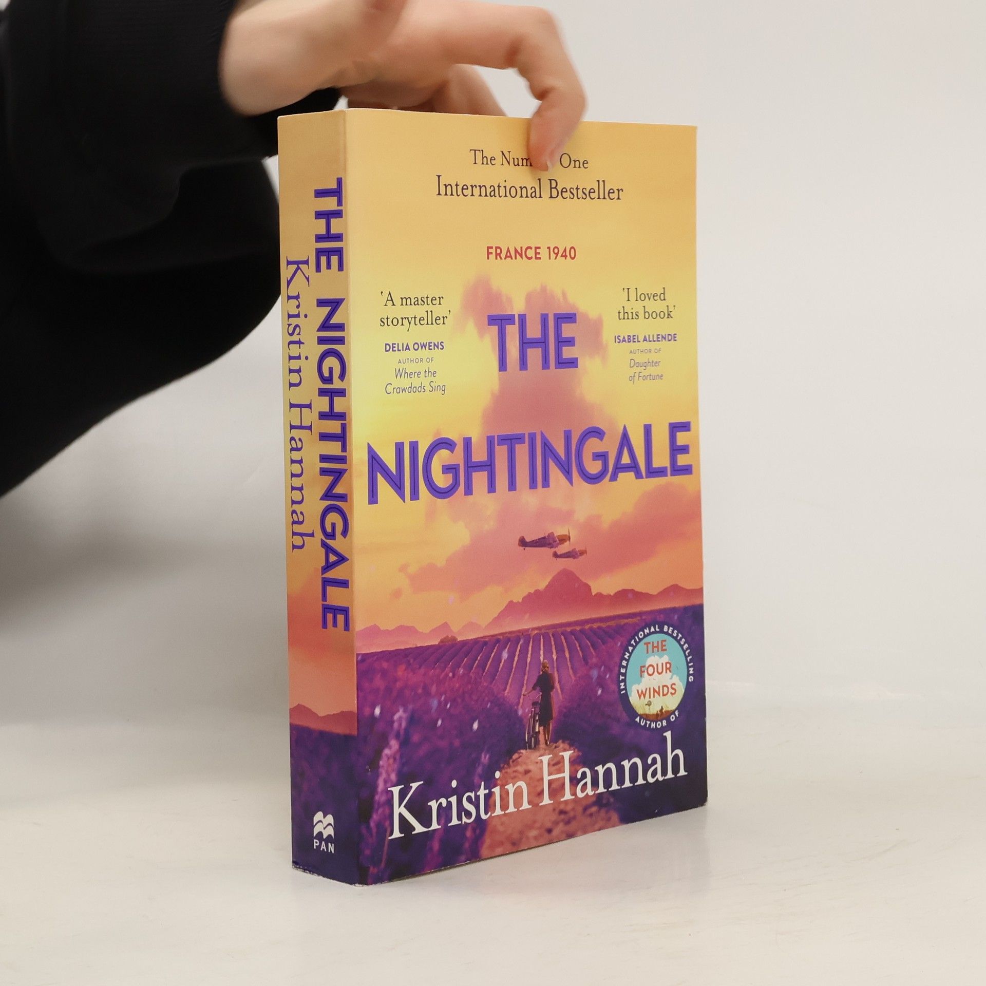 Kristin Hannah The Nightingale