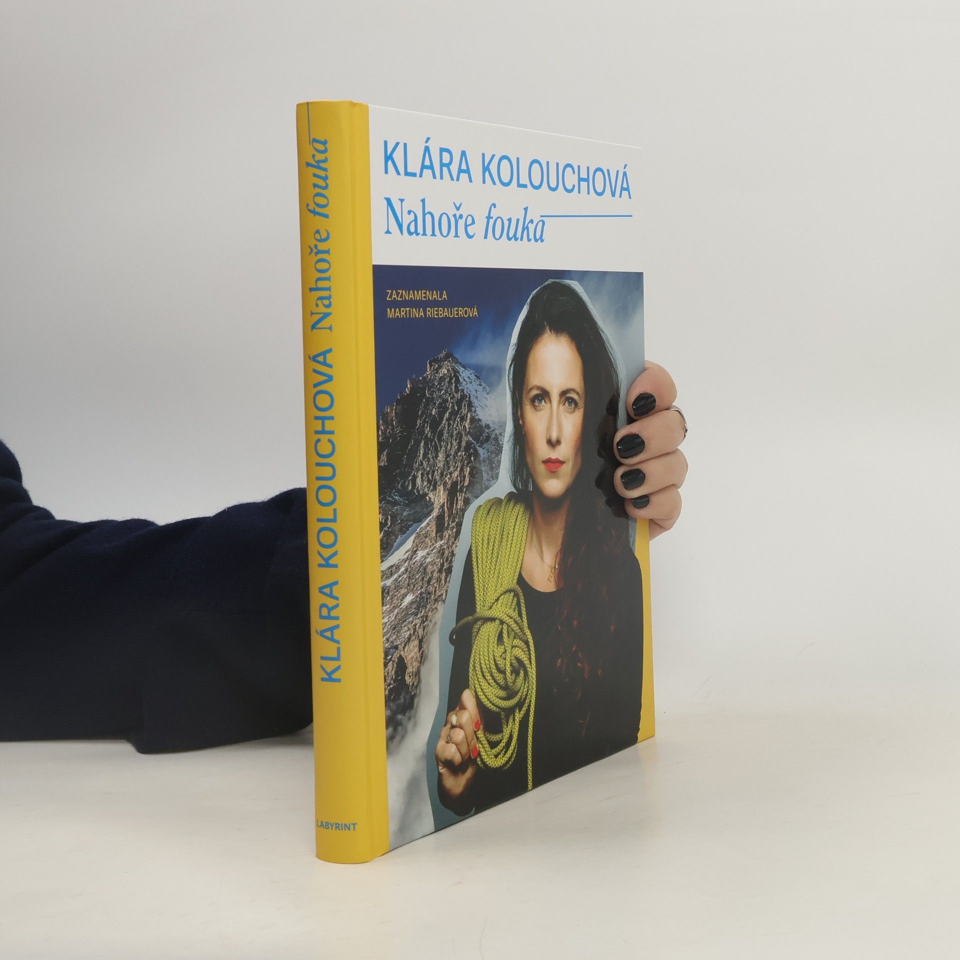 Klára Poláčková Nahoře fouká