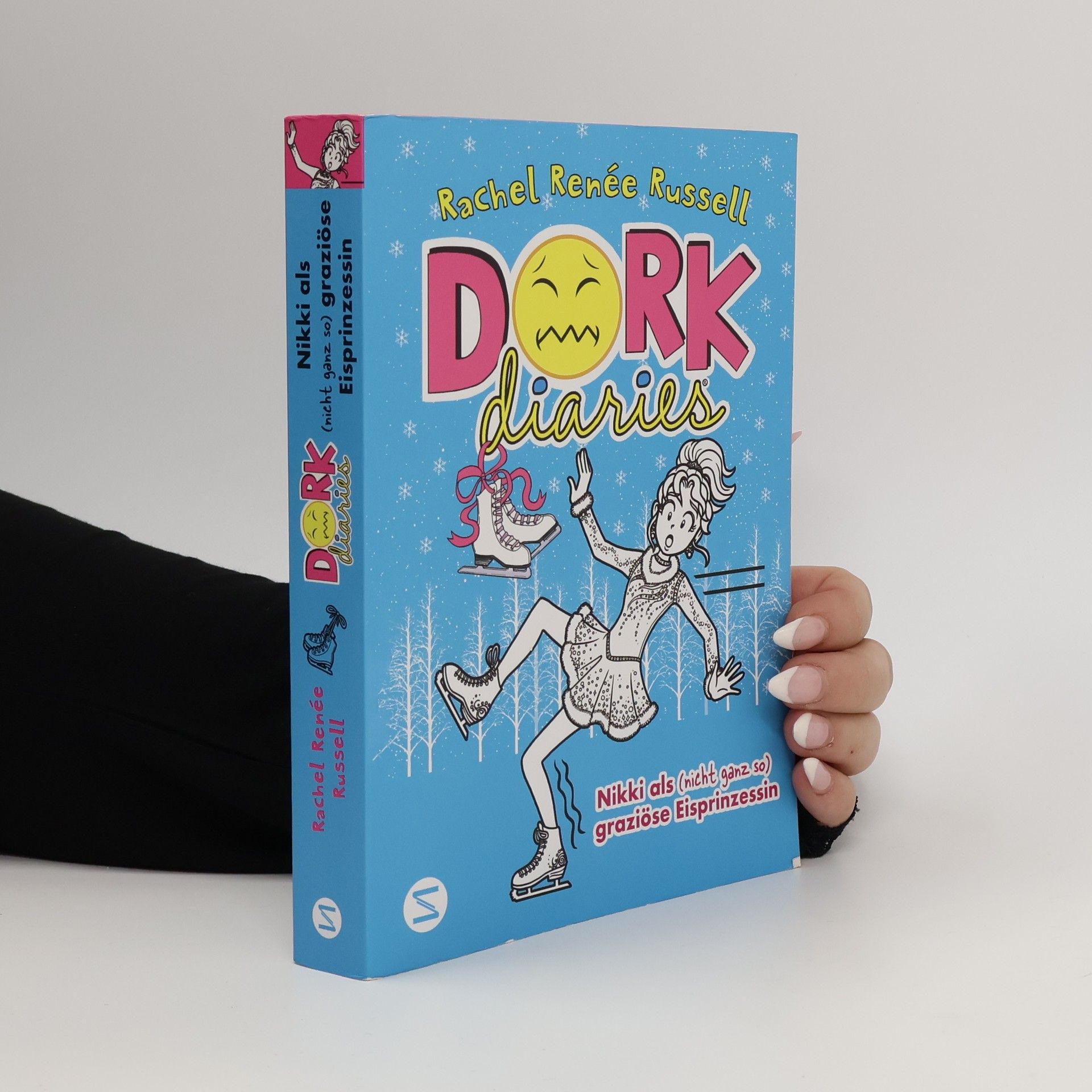 Rachel Renee Russell DORK Diaries - 4: Nikki als (nicht ganz so) graziöse Eisprinzessin