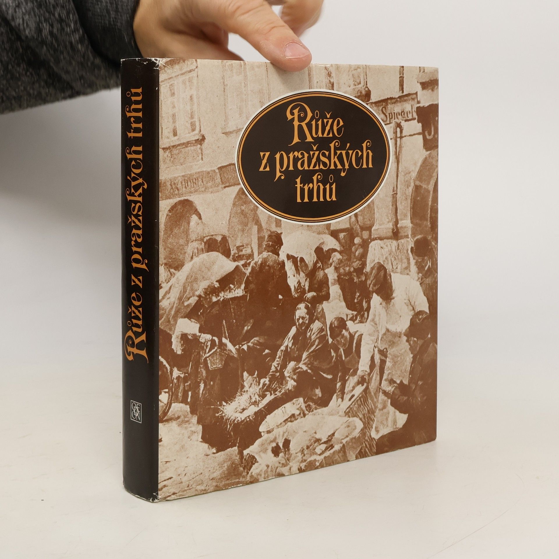 Růže z pražských trhů