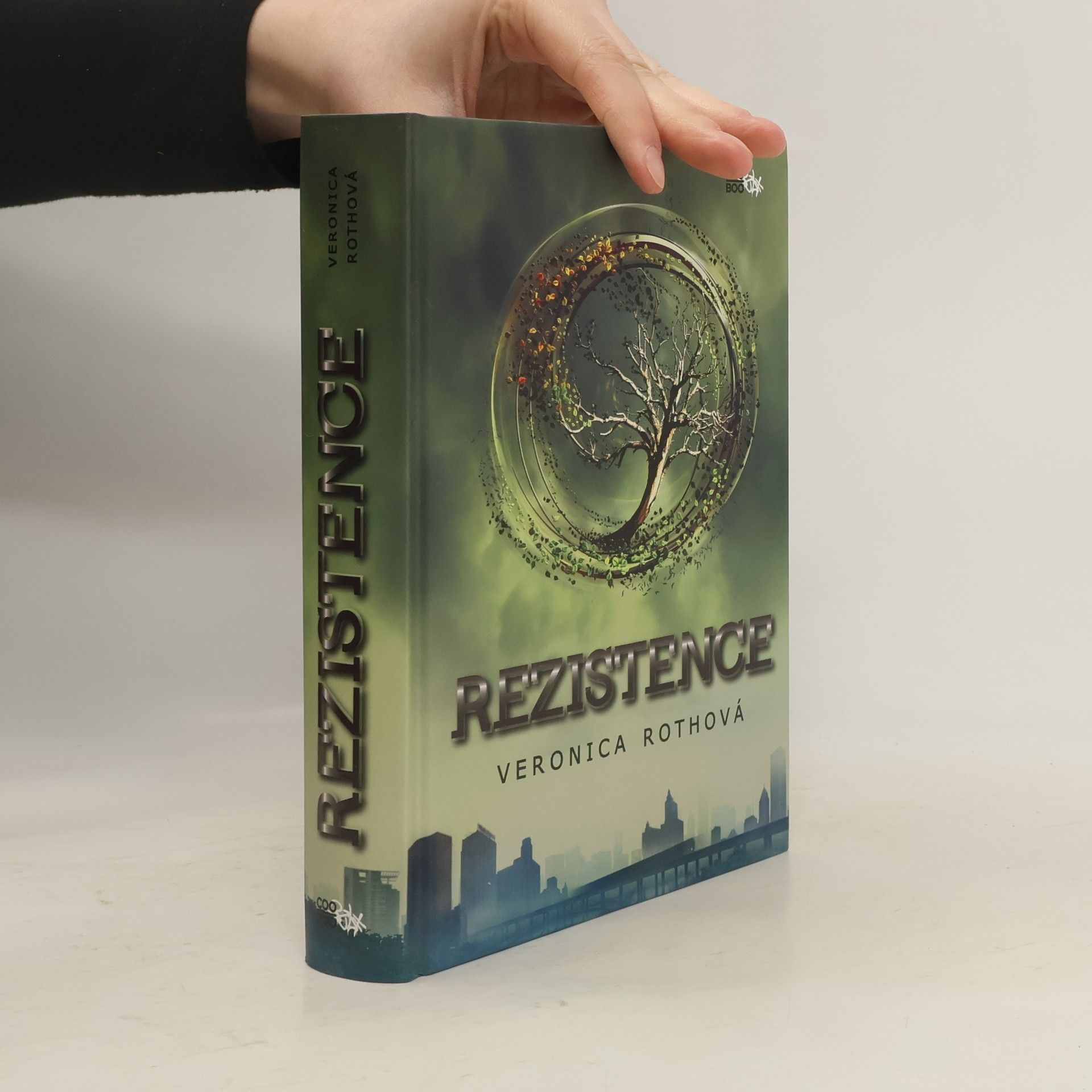 Veronica Rothová Rezistence