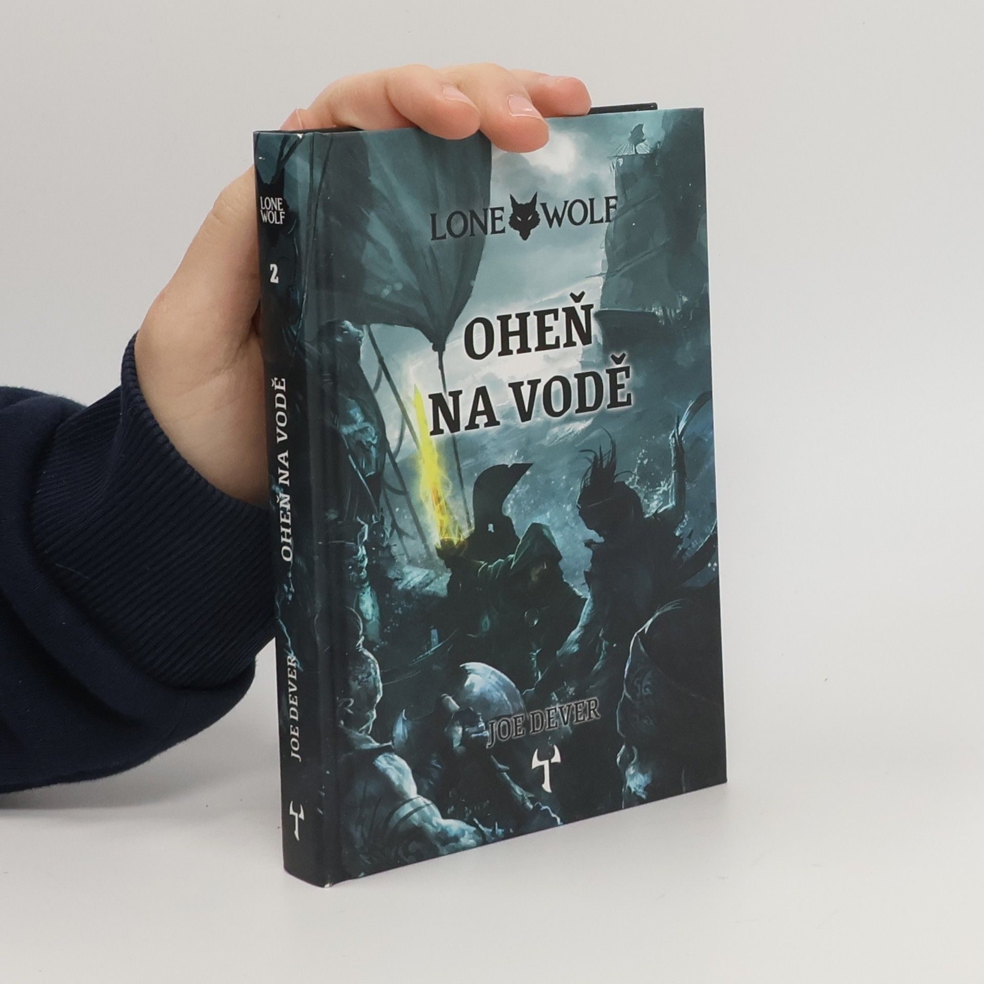 Joe Dever Oheň na vodě