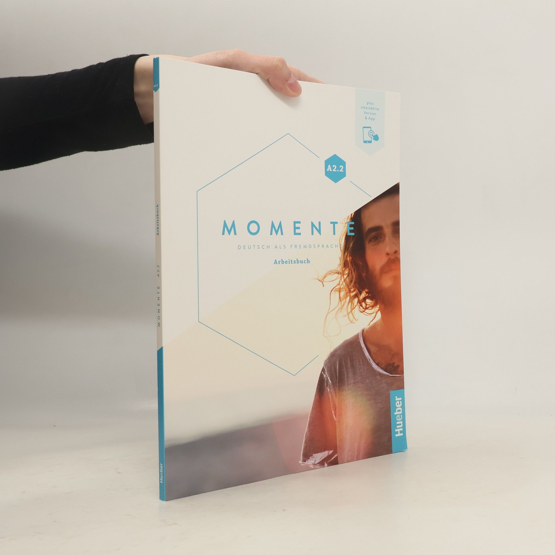 Momente A2.2. Arbeitsbuch plus interaktive Version
