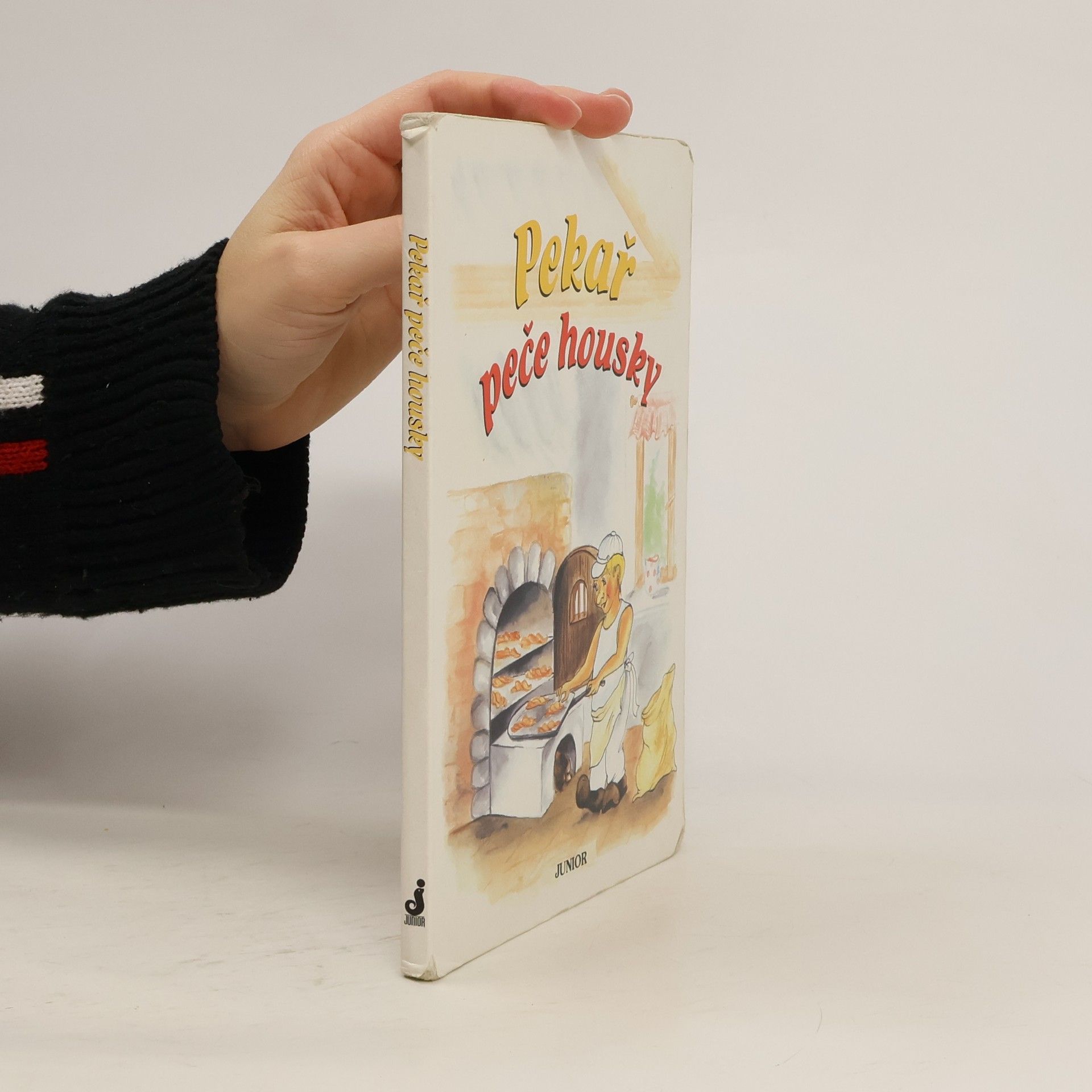 Vladimíra Vopičková Pekař peče housky