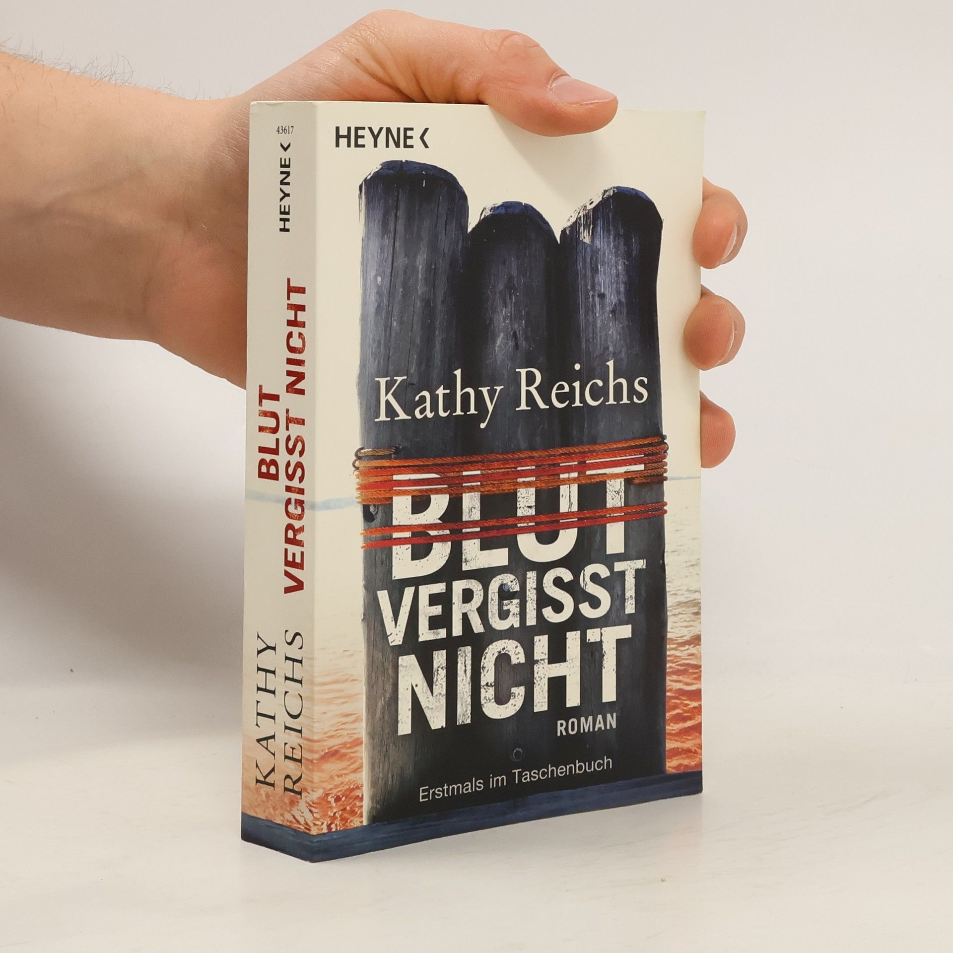 Kathy Reichs Blut vergisst nicht