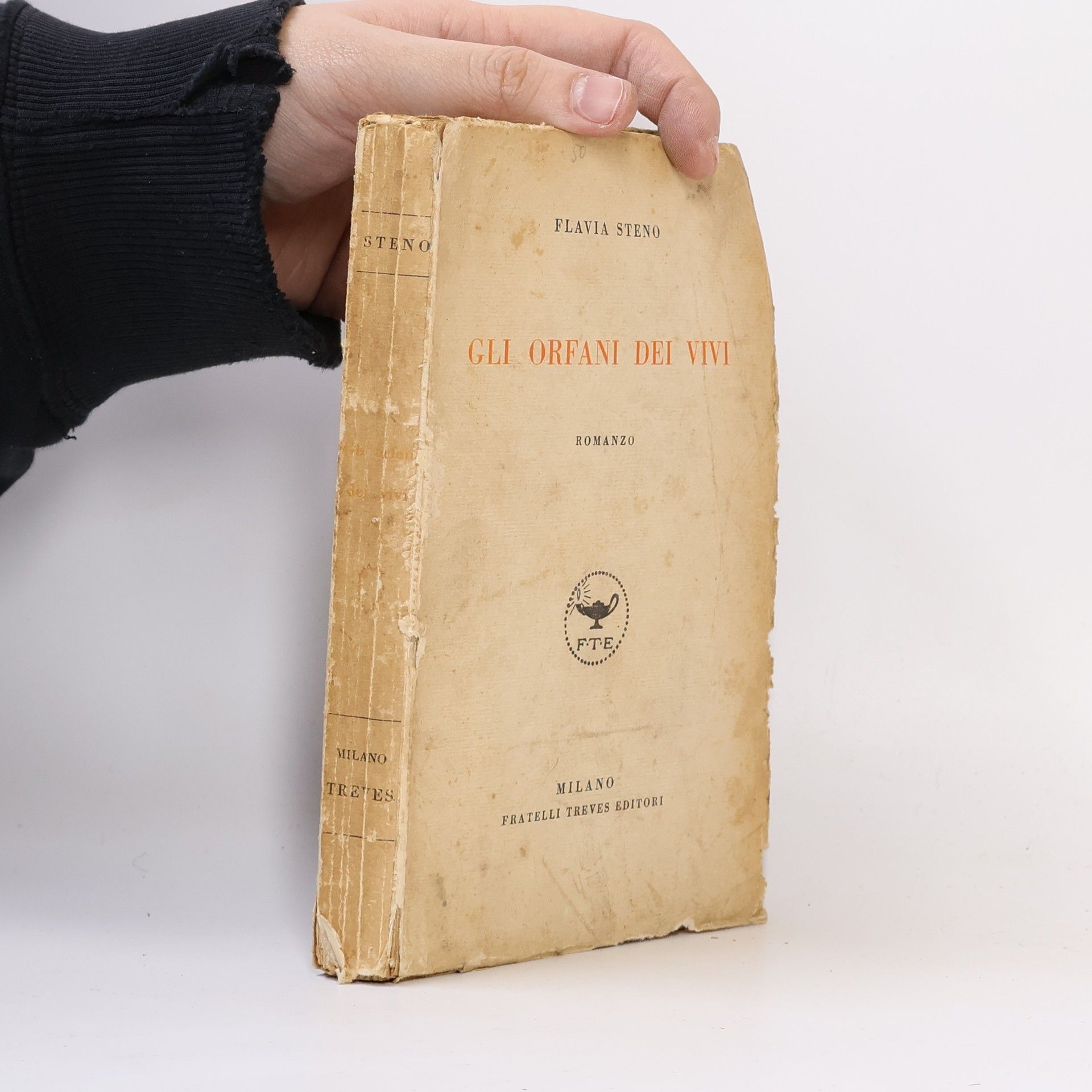 Flavia Steno Gli orfani dei vivi