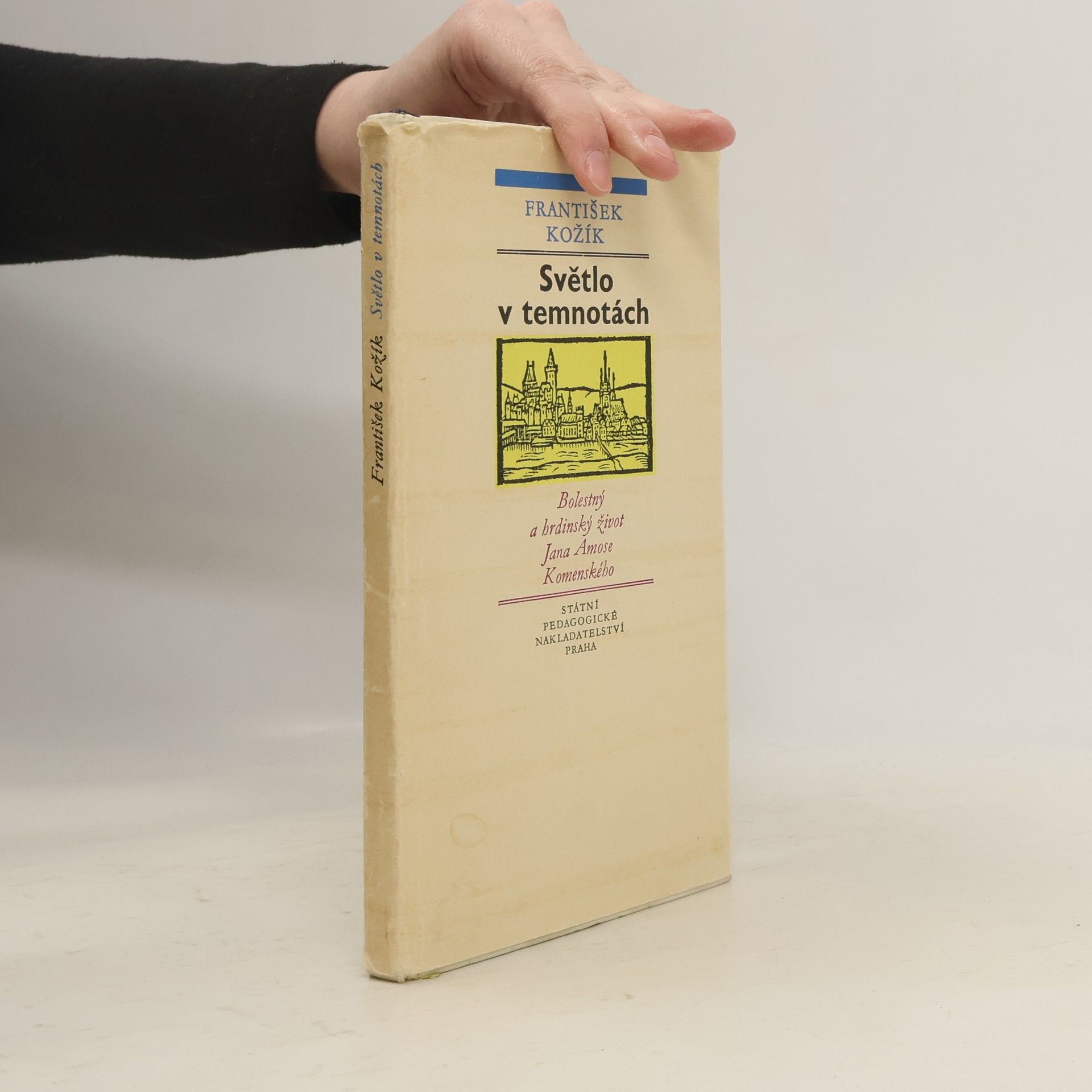 František Kožík Světlo v temnotách