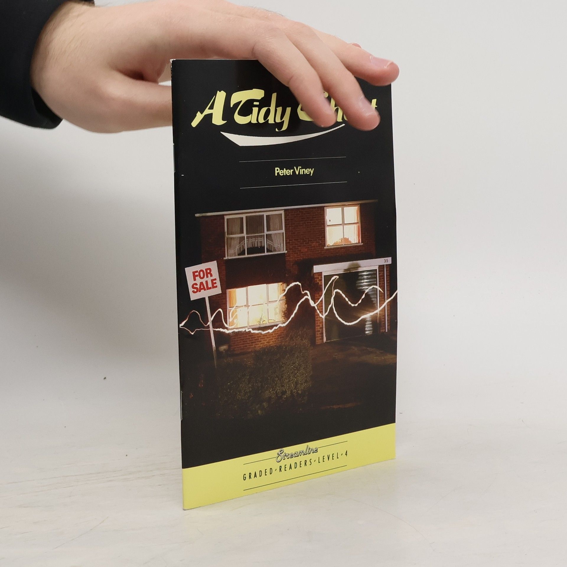 Peter Viney A tidy ghost