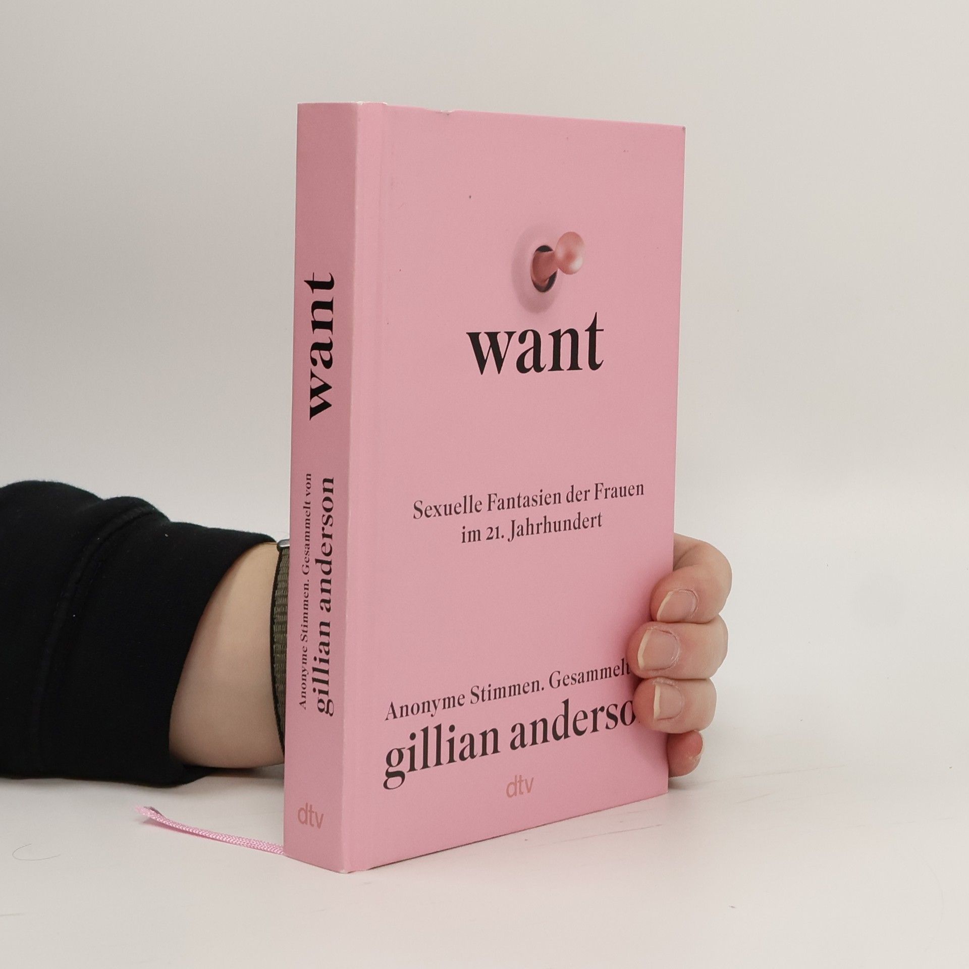 Gillian Anderson WANT