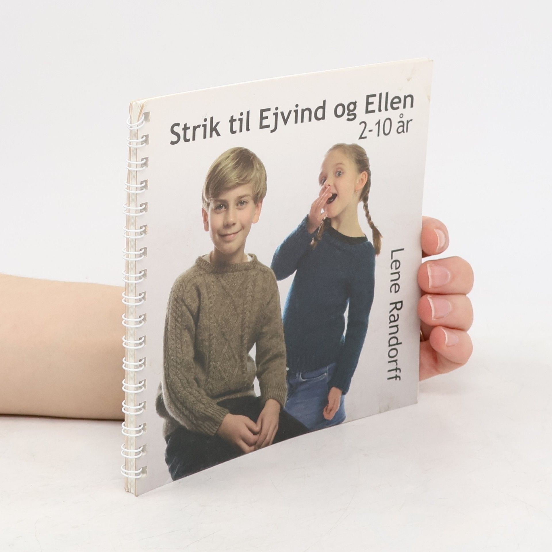 Lene Randorff Strik til Ejvind og Ellen - 2-10 år
