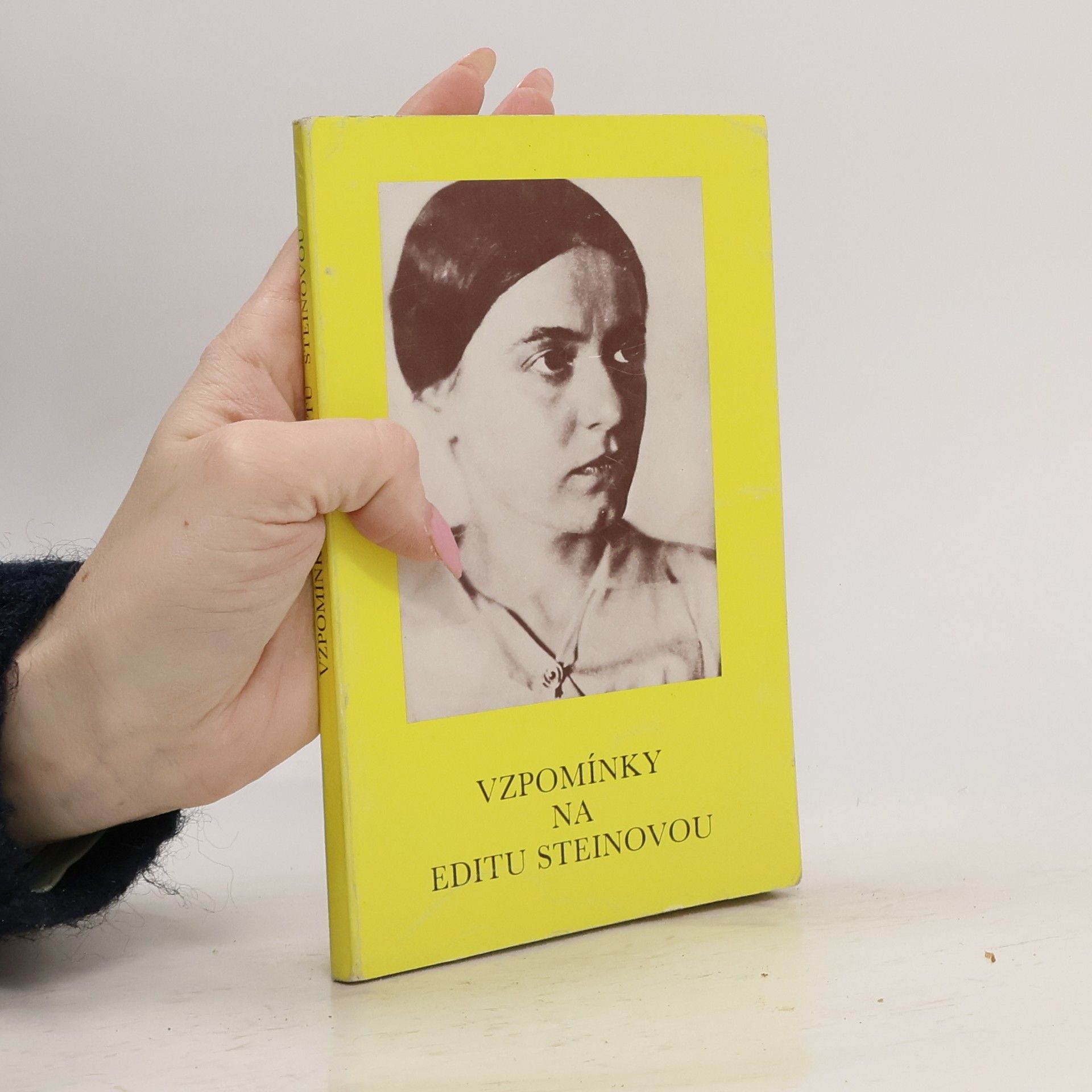 AA.VV. Vzpomínky na Editu Steinovou