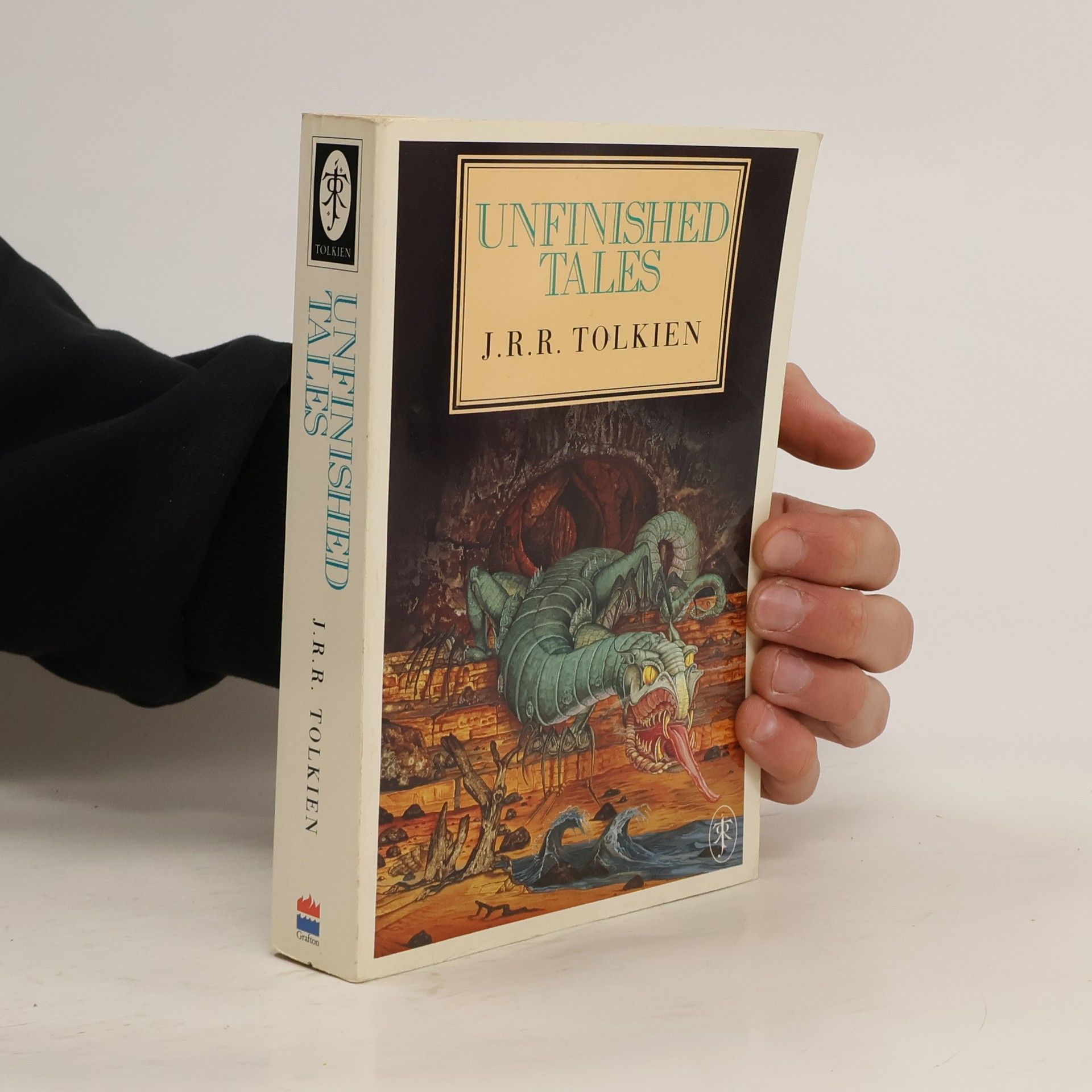 J. R. R. Tolkien Unfinished Tales of Númenor and Middle-earth