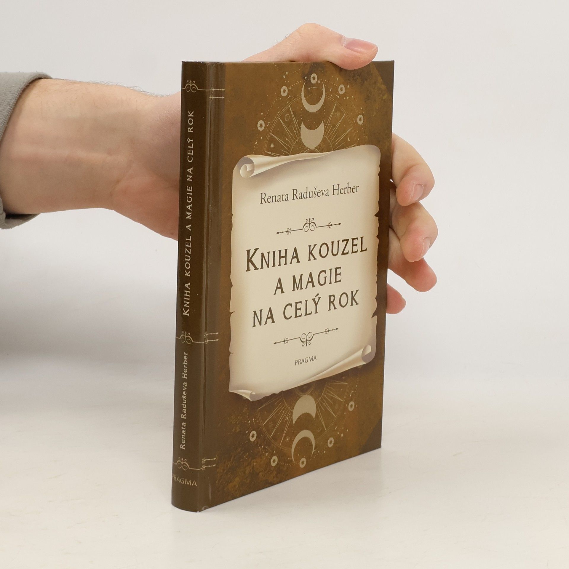 Renata Herber Kniha kouzel a magie na celý rok