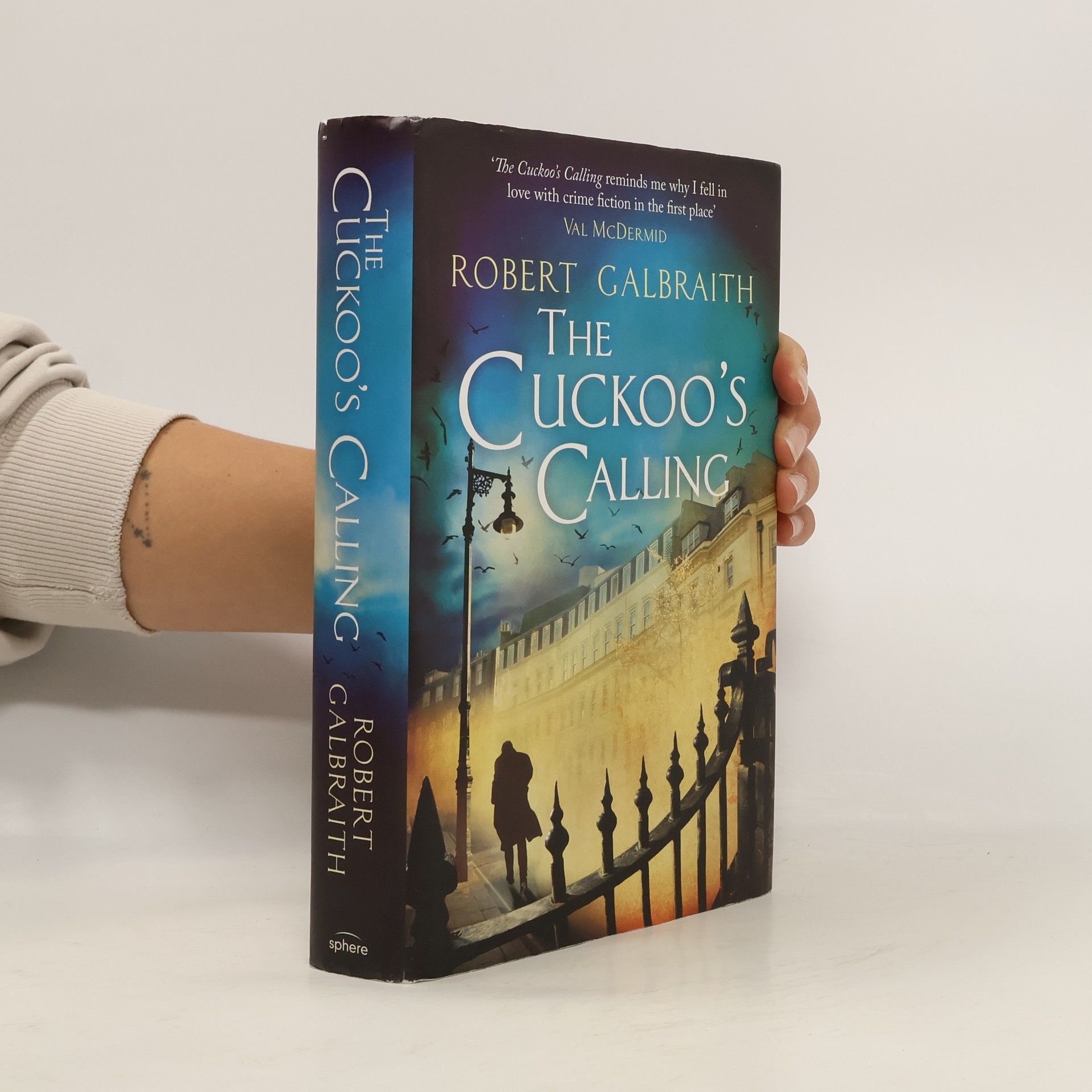 Robert Galbraith The Cuckoo's Calling