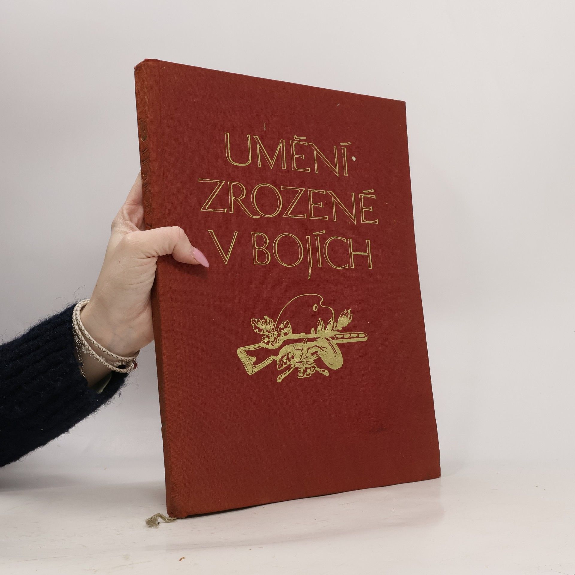 Umění zrozené v bojích