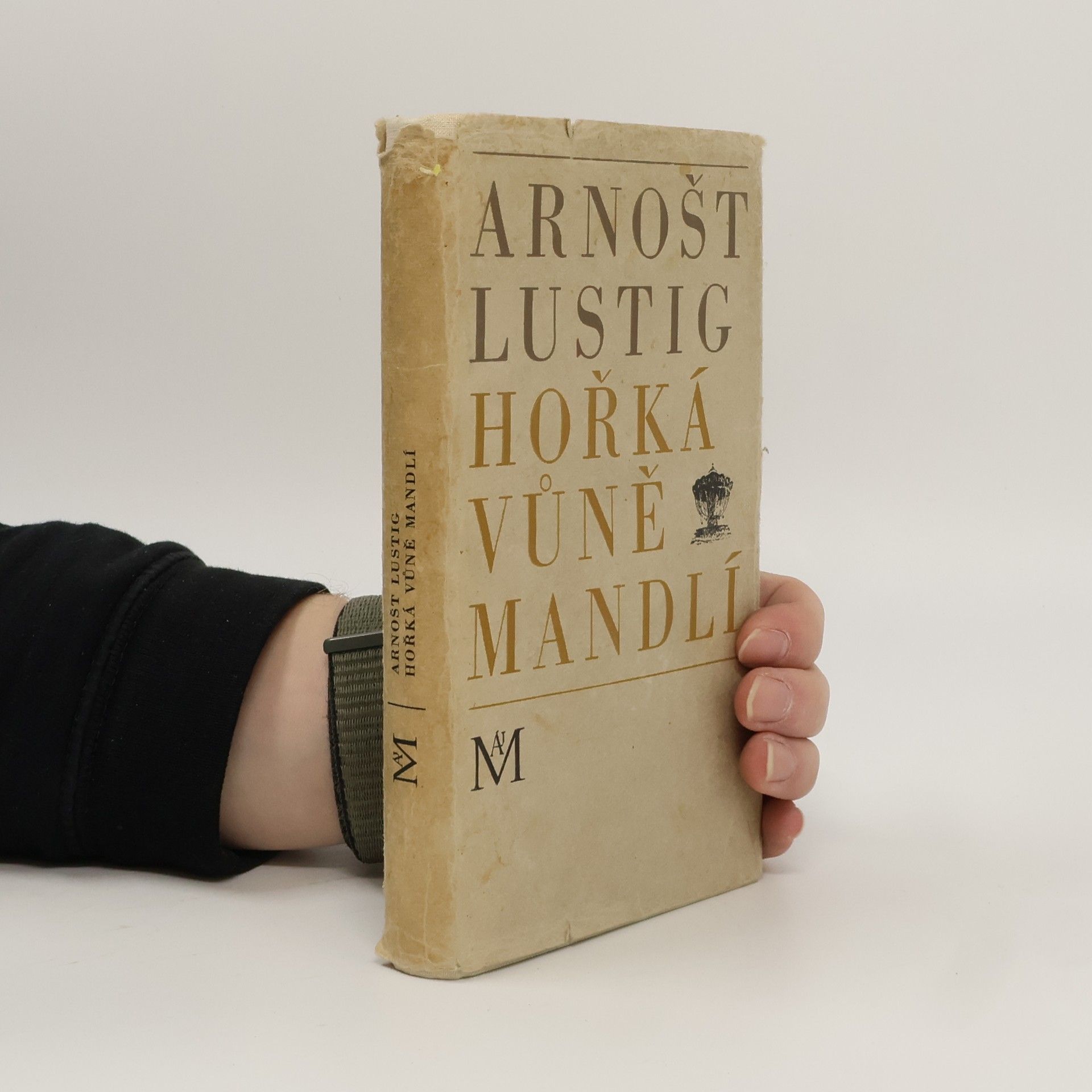 Arnošt Lustig Hořká vůně mandlí