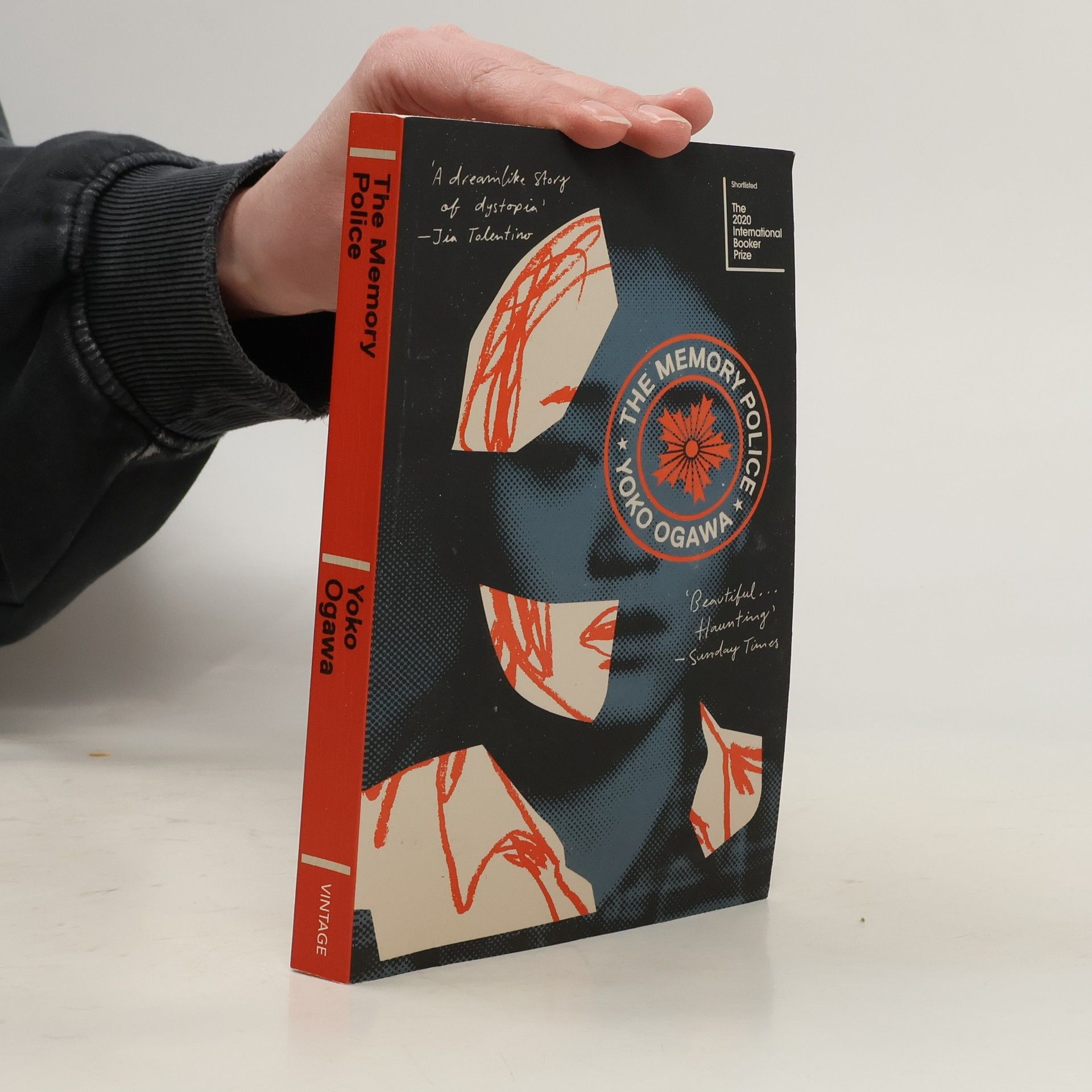 Yōko Ogawa The Memory Police