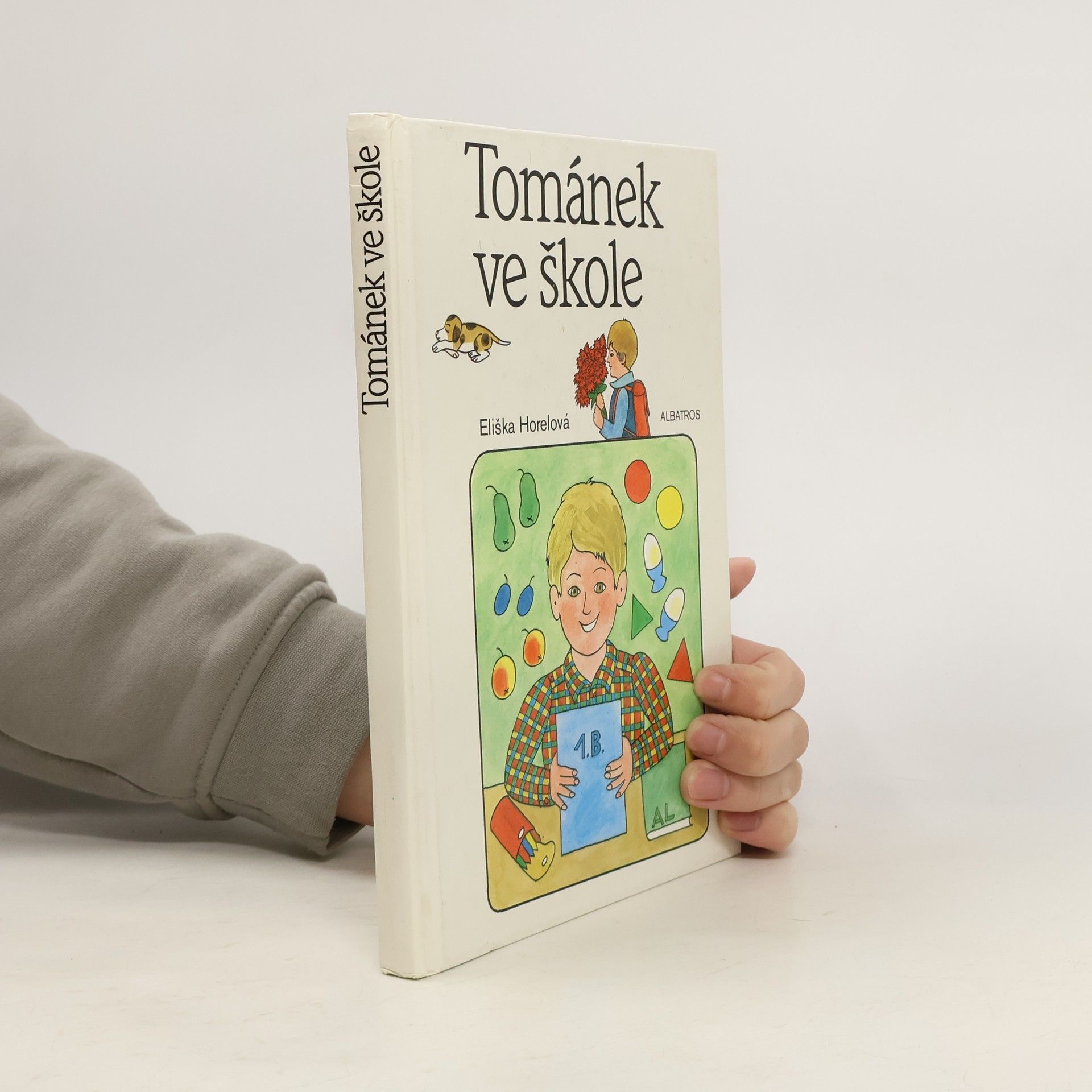 Horelová Eliška Tománek ve škole