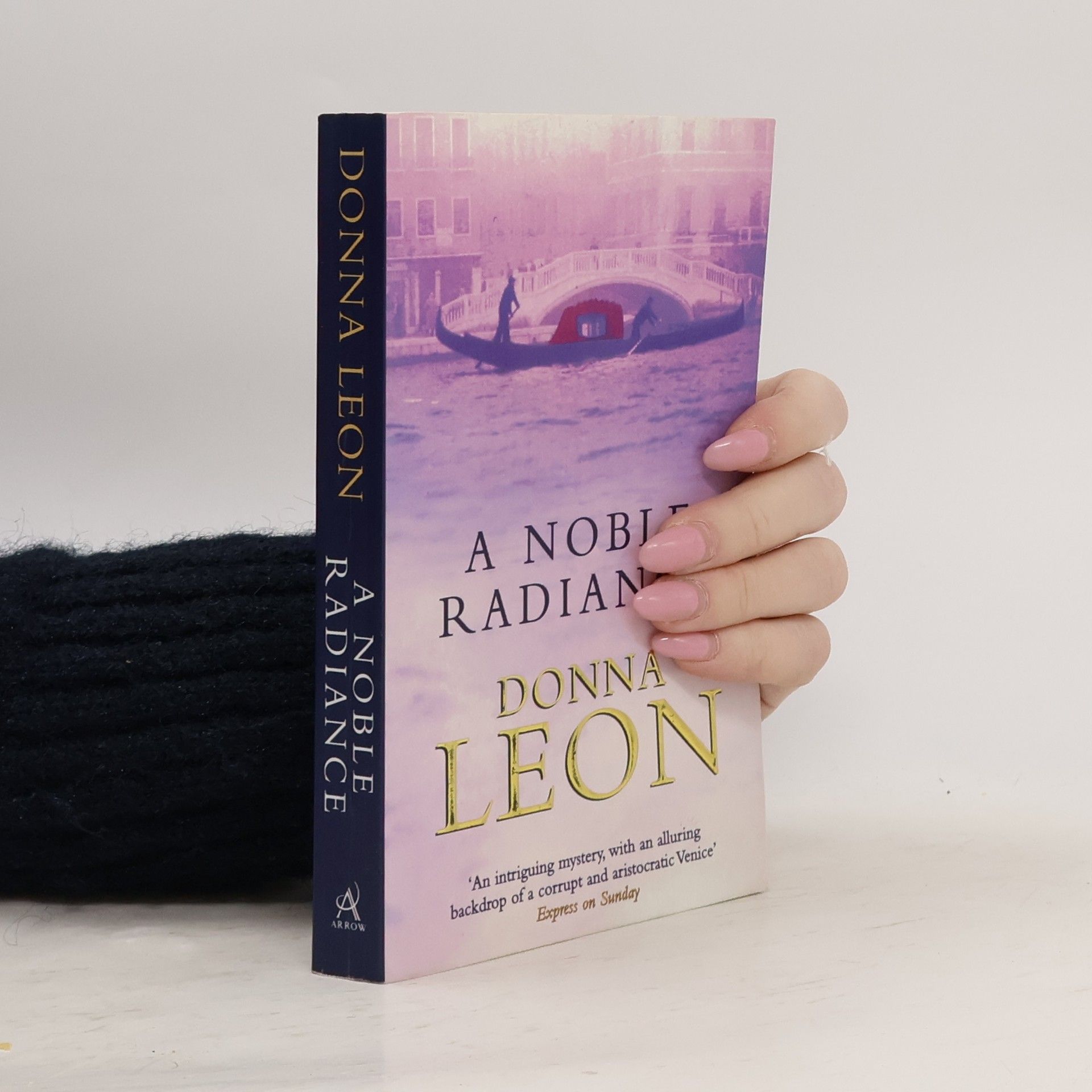 Donna Leon A noble radiance