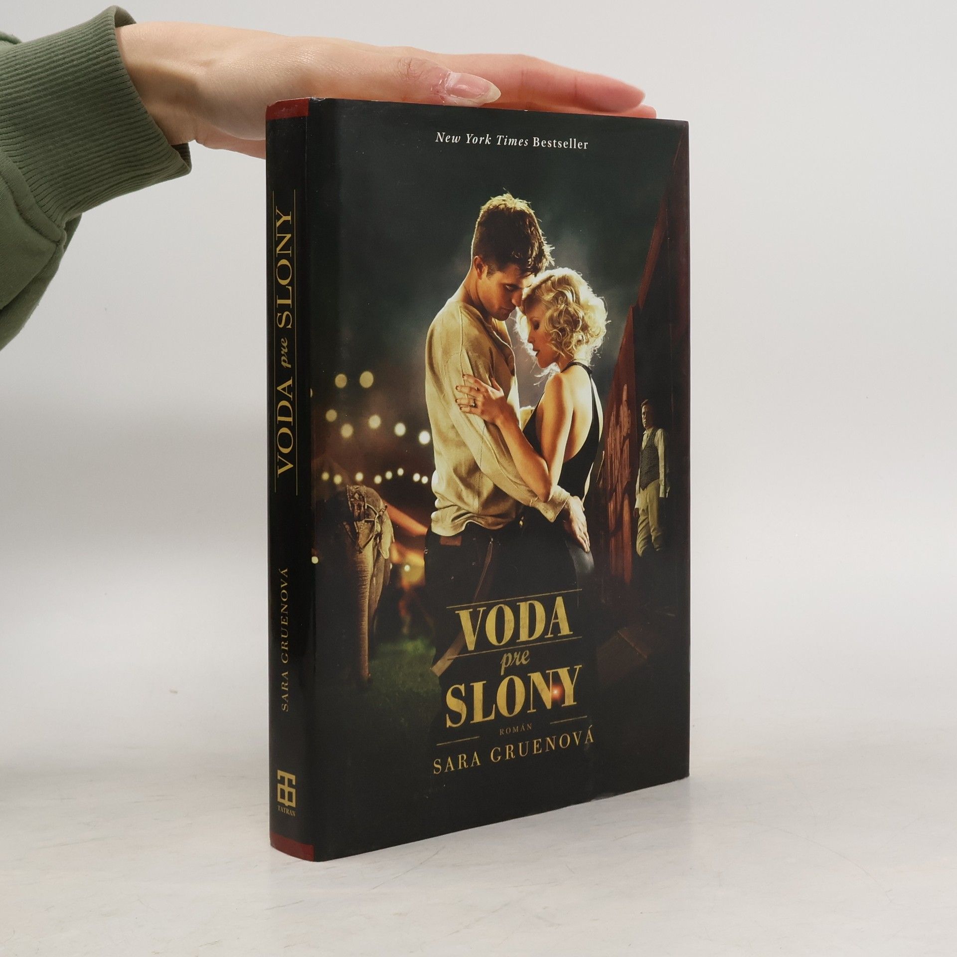 Sara Gruen Voda pre slony