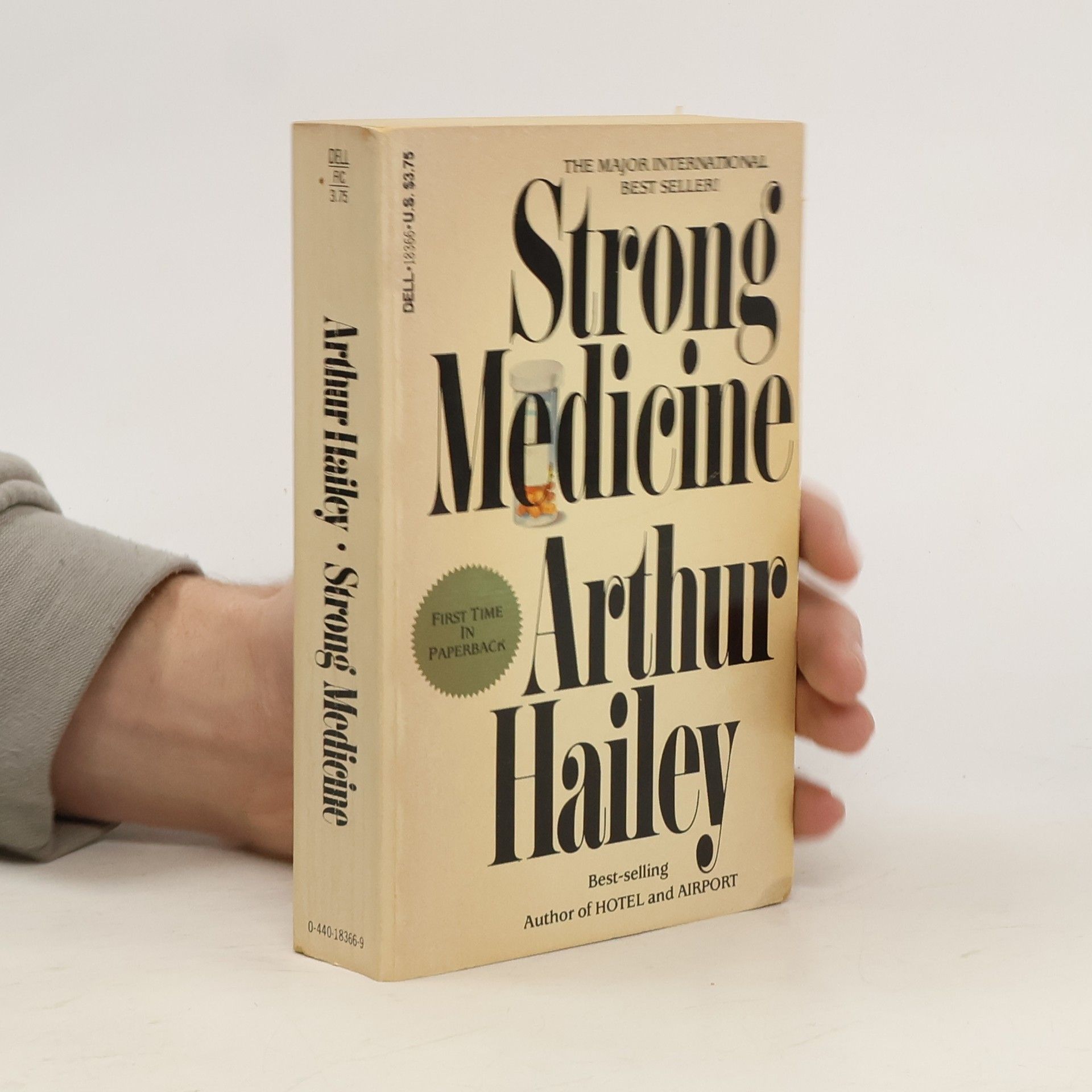 Arthur Hailey Strong medicine