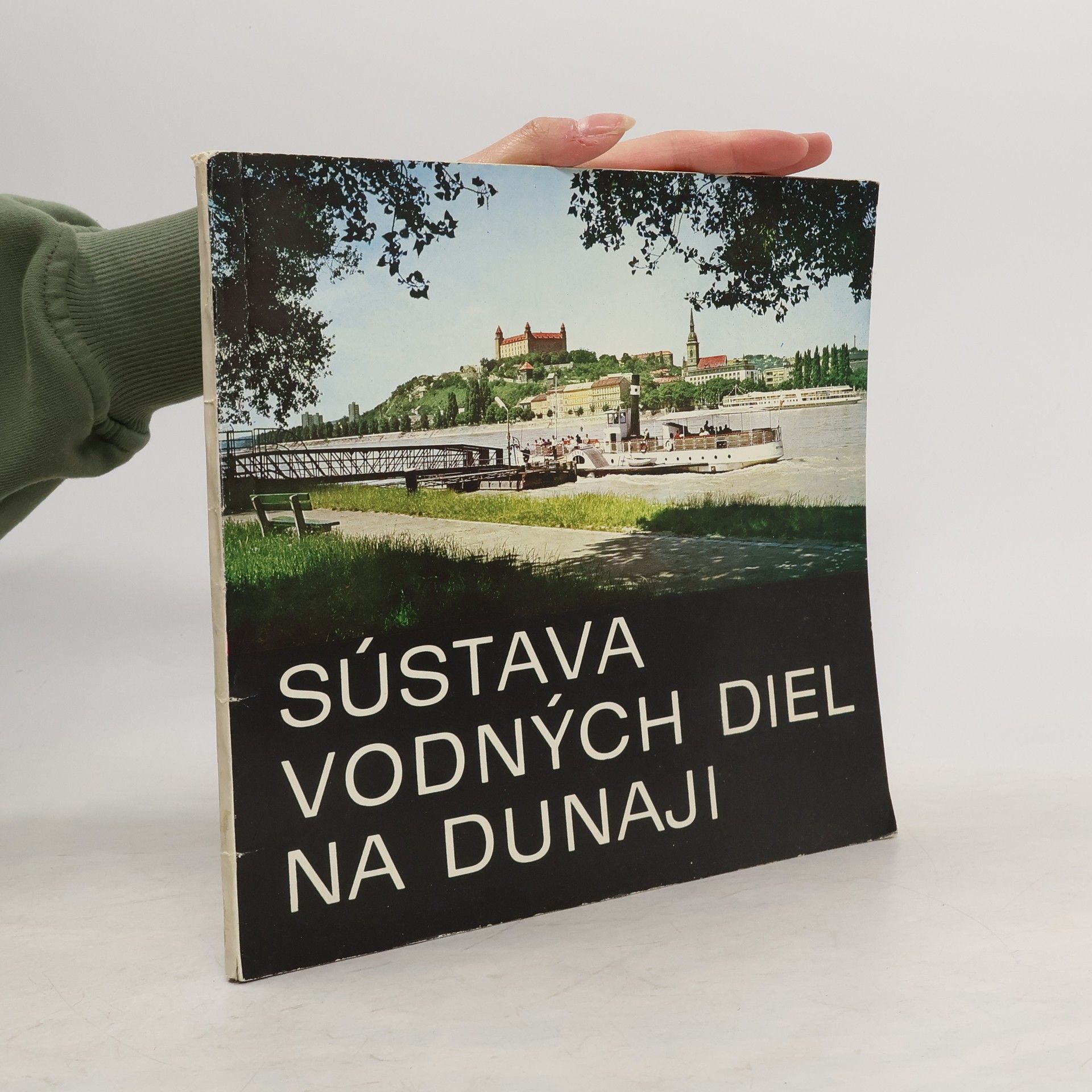 Jozef Obložinský Sústava vodných diel na Dunaji