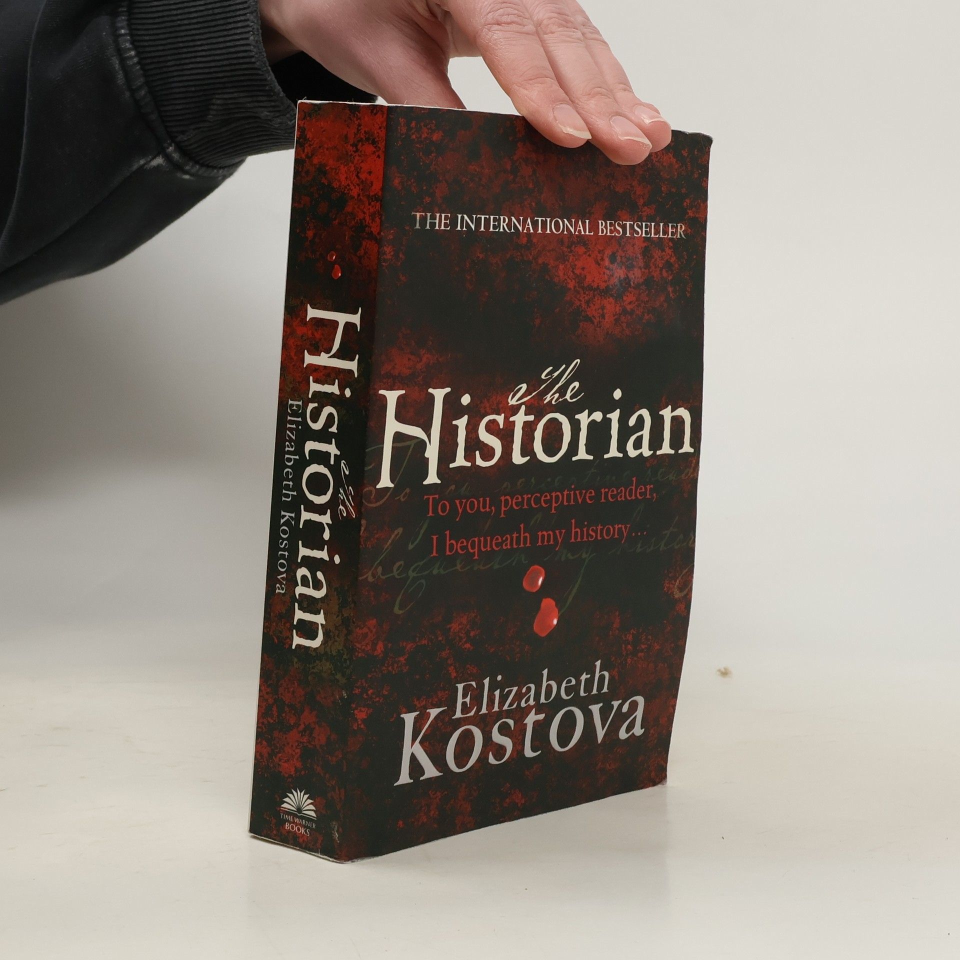 Elizabeth Kostova The historian: A novel