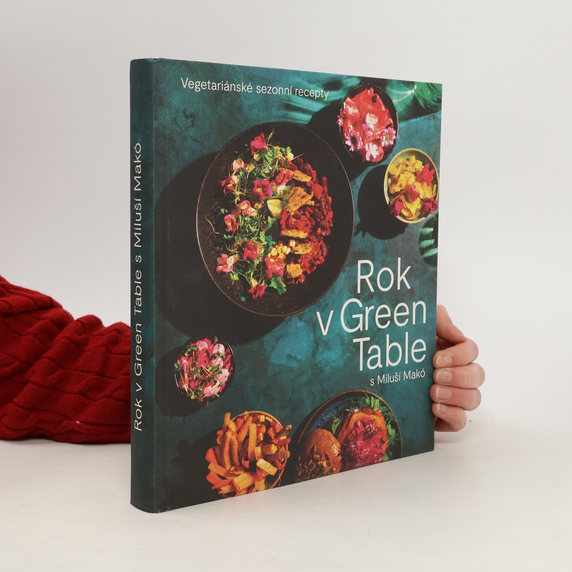 Rok v Green Table