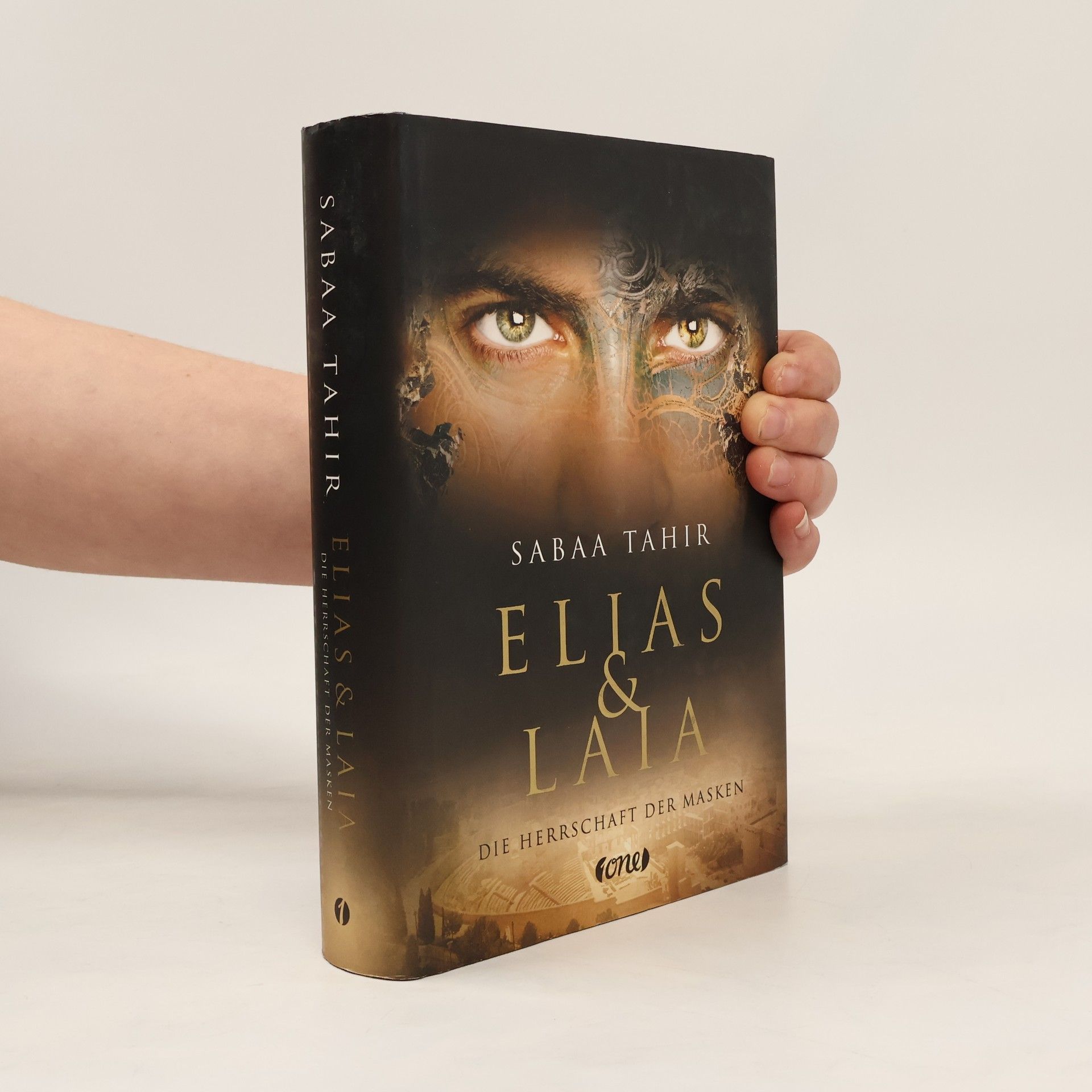 Sabaa Tahir Elias & Laia