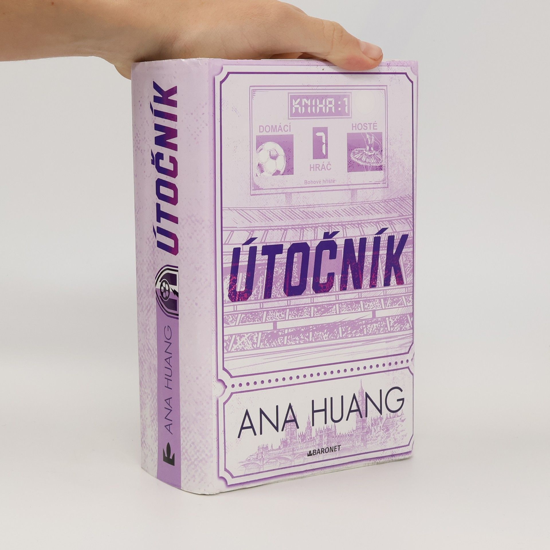 Ana Huang Útočník