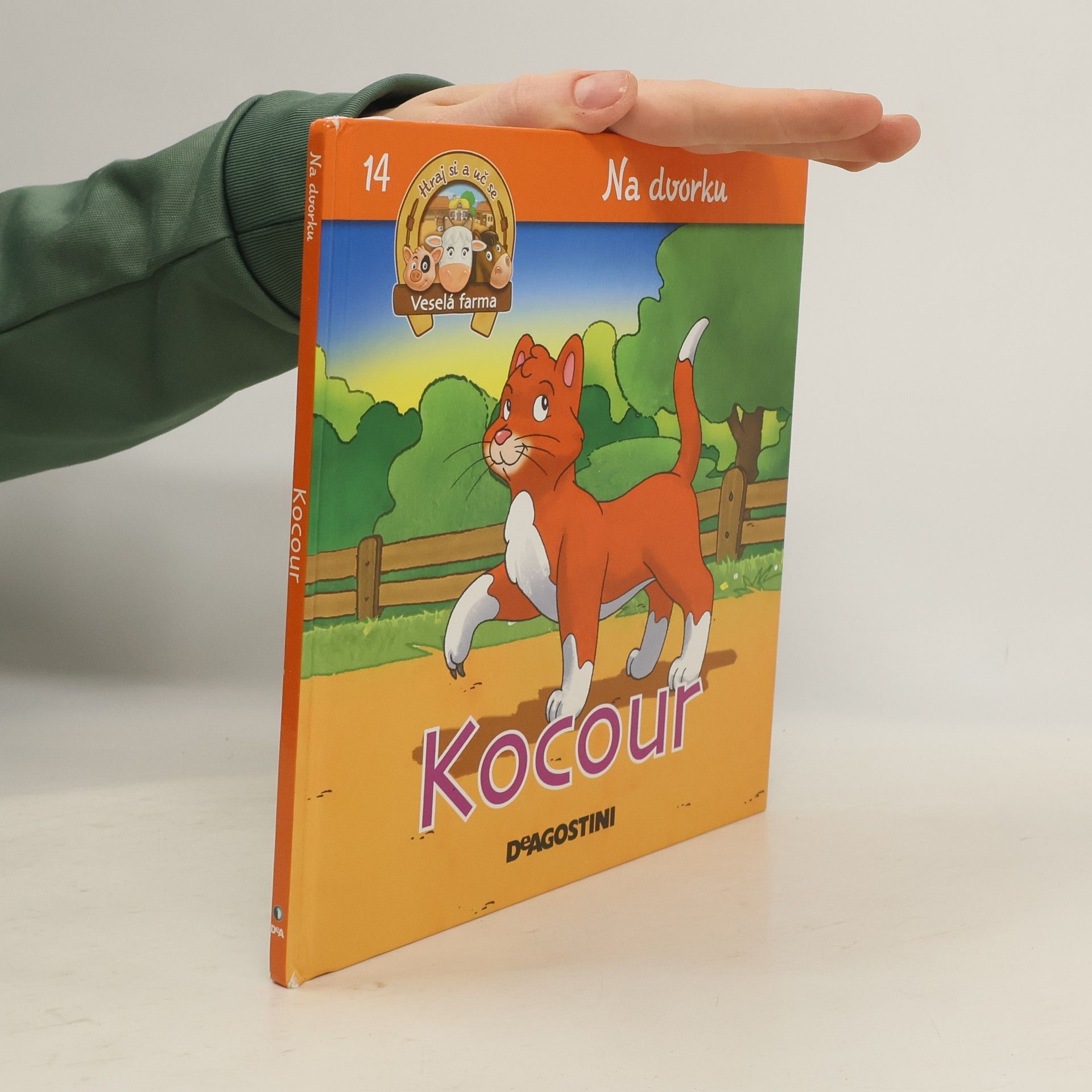 Autores varios Na dvorku 14. Kocour