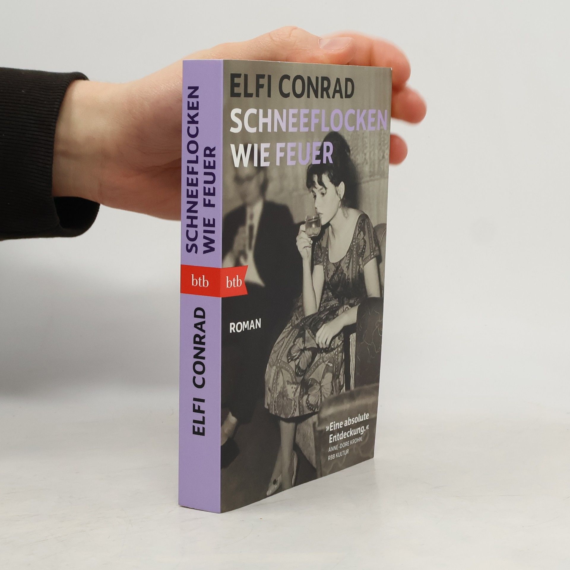 Elfi Conrad Schneeflocken wie Feuer