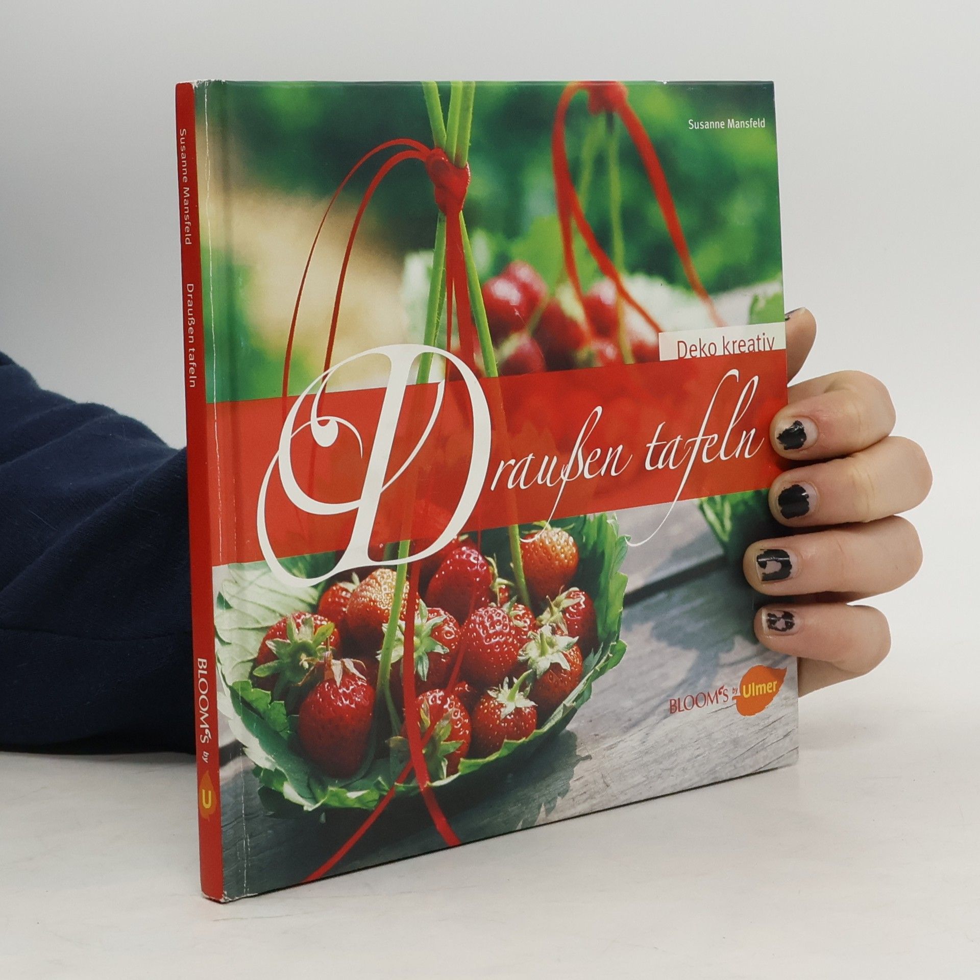 Susanne Mansfeld Draußen tafeln