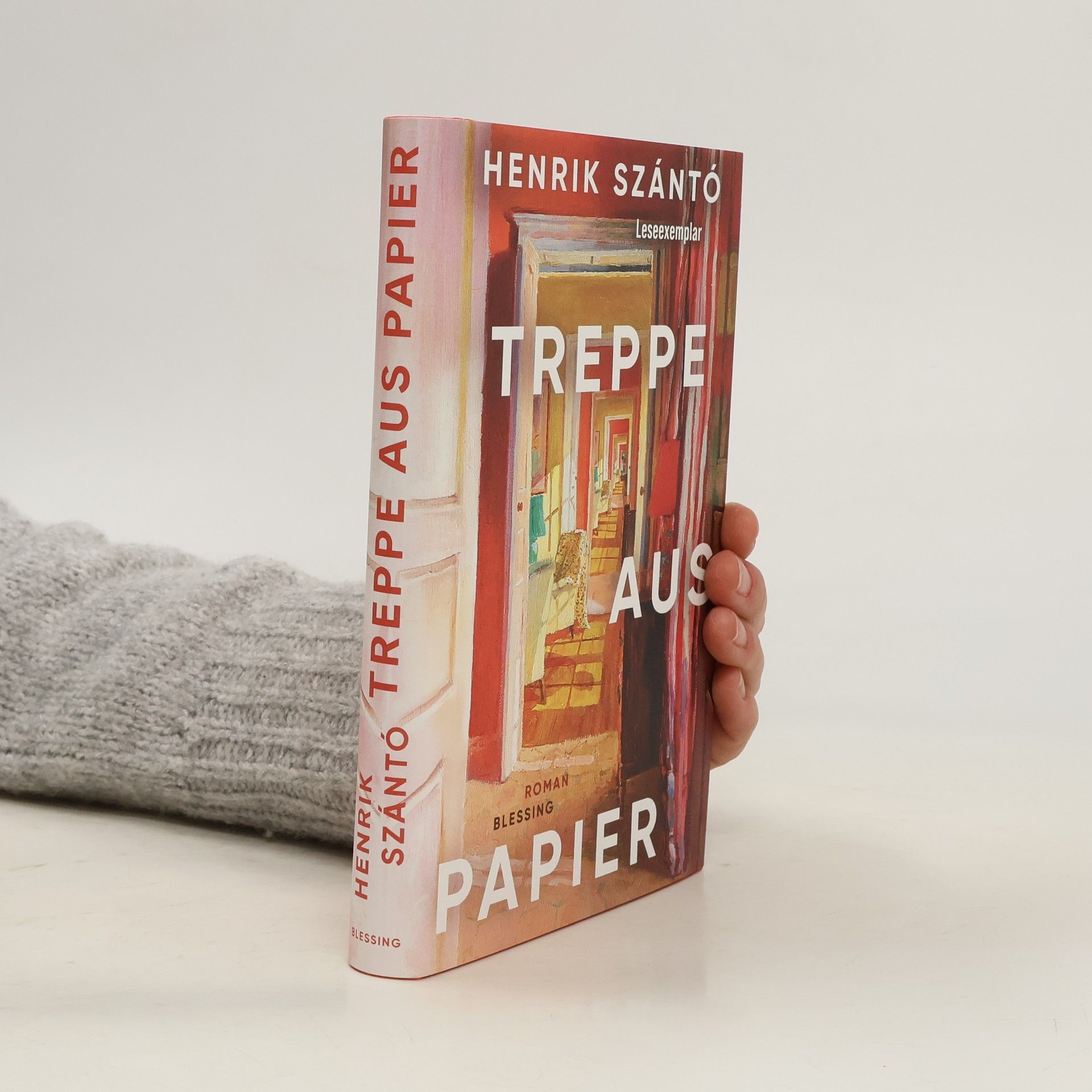 Henrik Szanto Treppe aus Papier