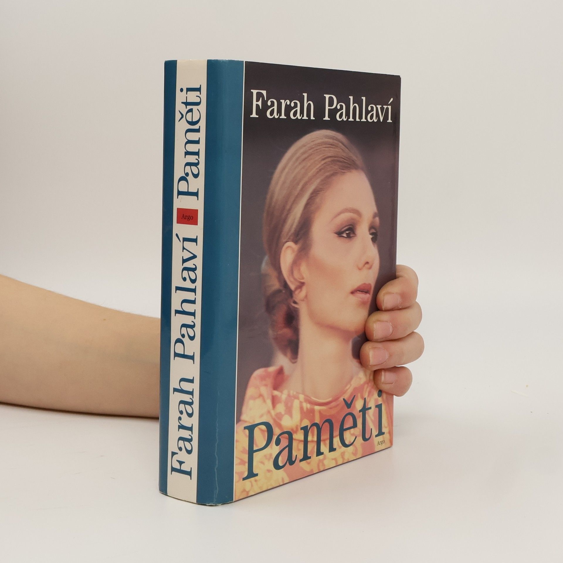 Farah Pahlaví Paměti