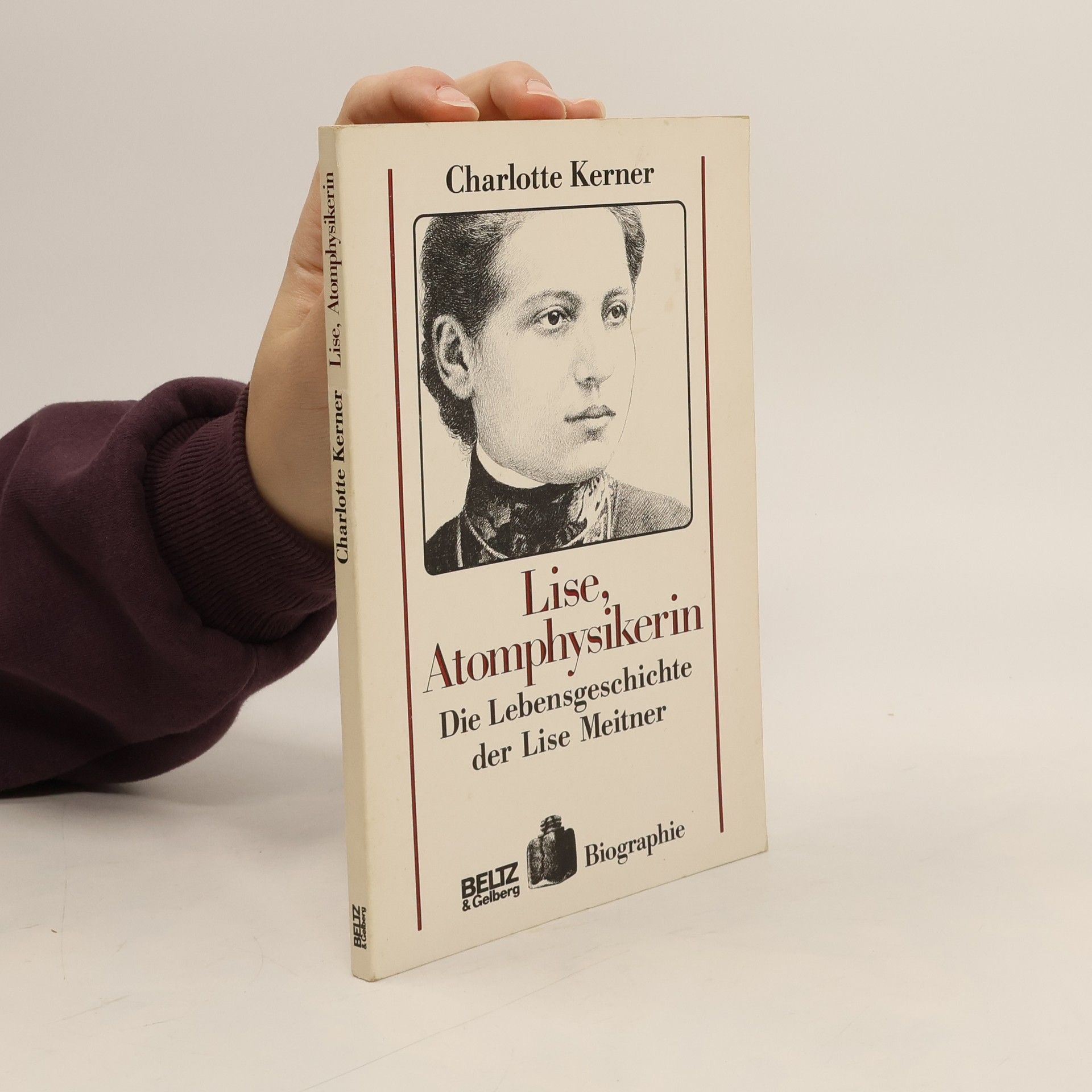 Lise, Atomphysikerin