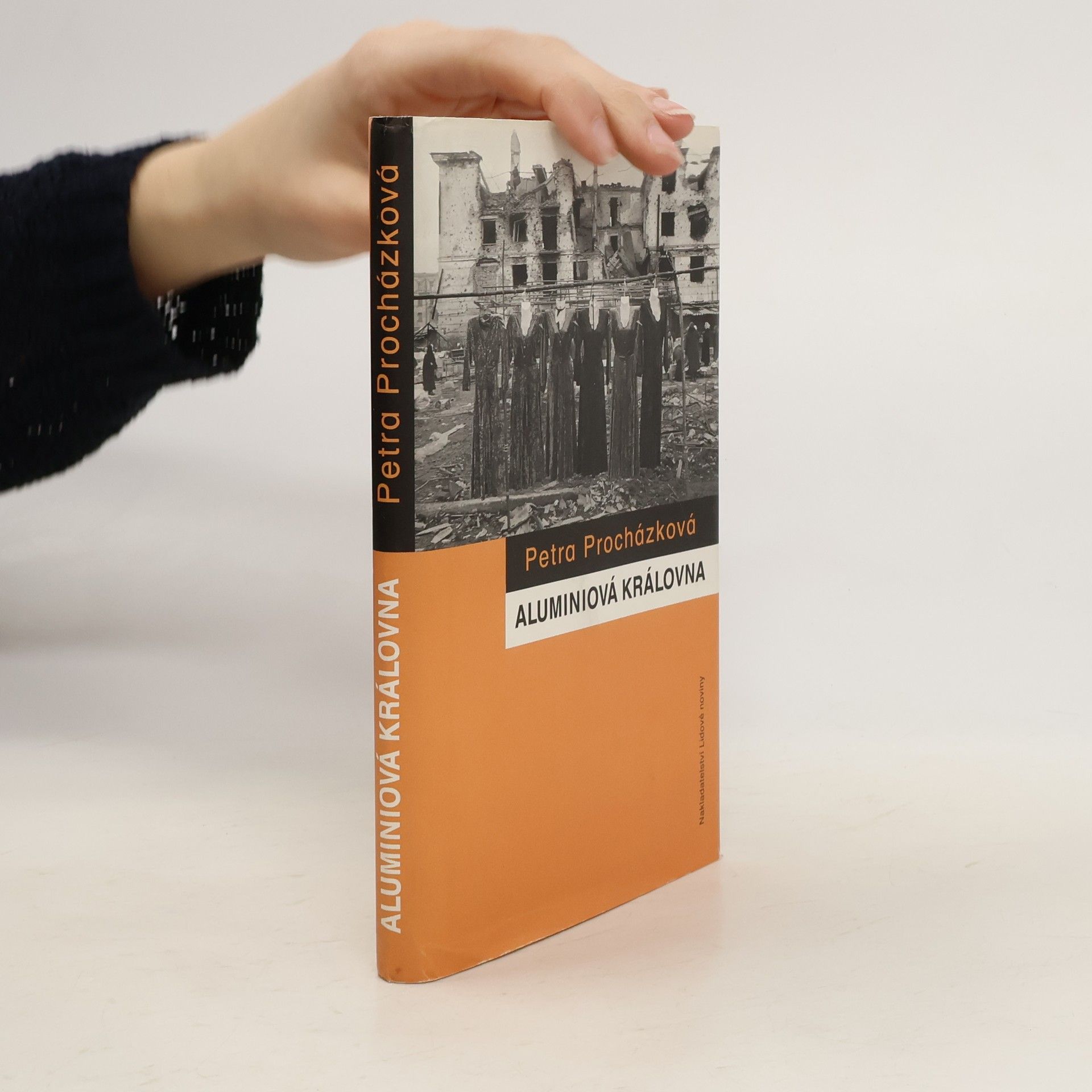 Petra Procházková Aluminiová královna: Rusko-čečenská válka očima žen