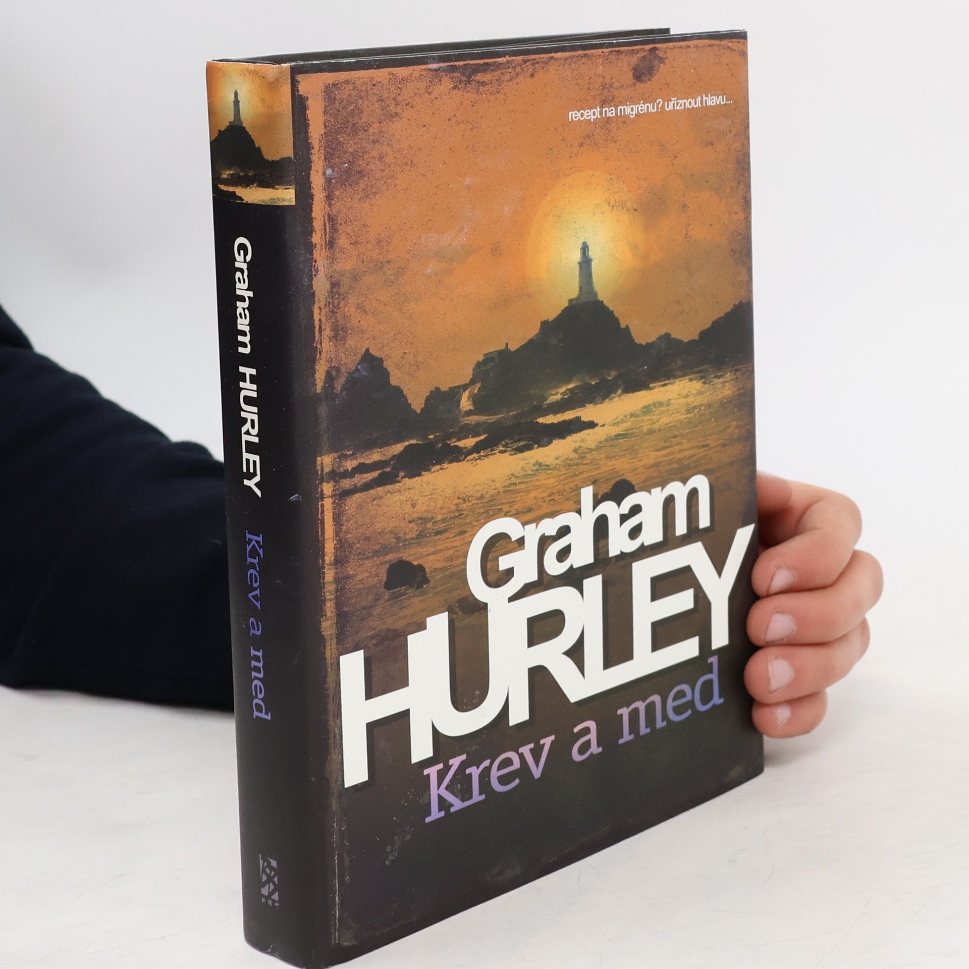 Graham Hurley Krev a med