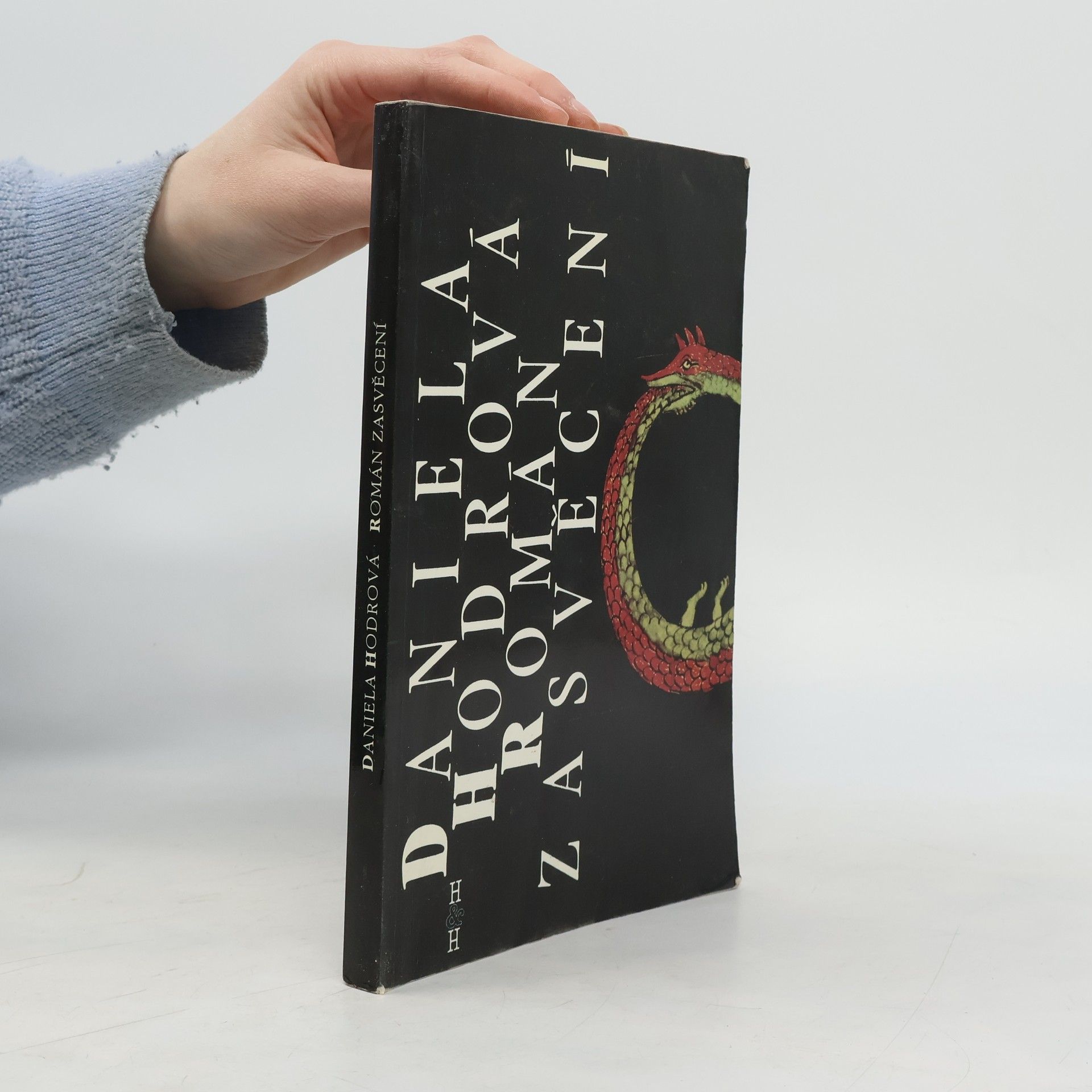 Daniela Hodrova Román zasvěcení