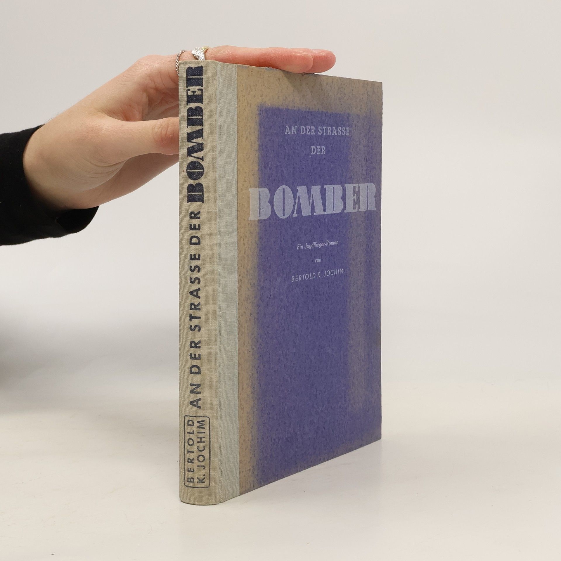 An der Straße der Bomber