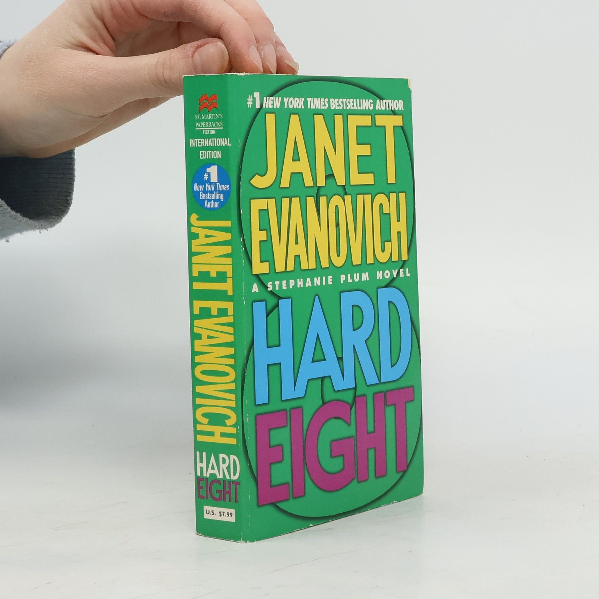 Janet Evanovich Hard Eight