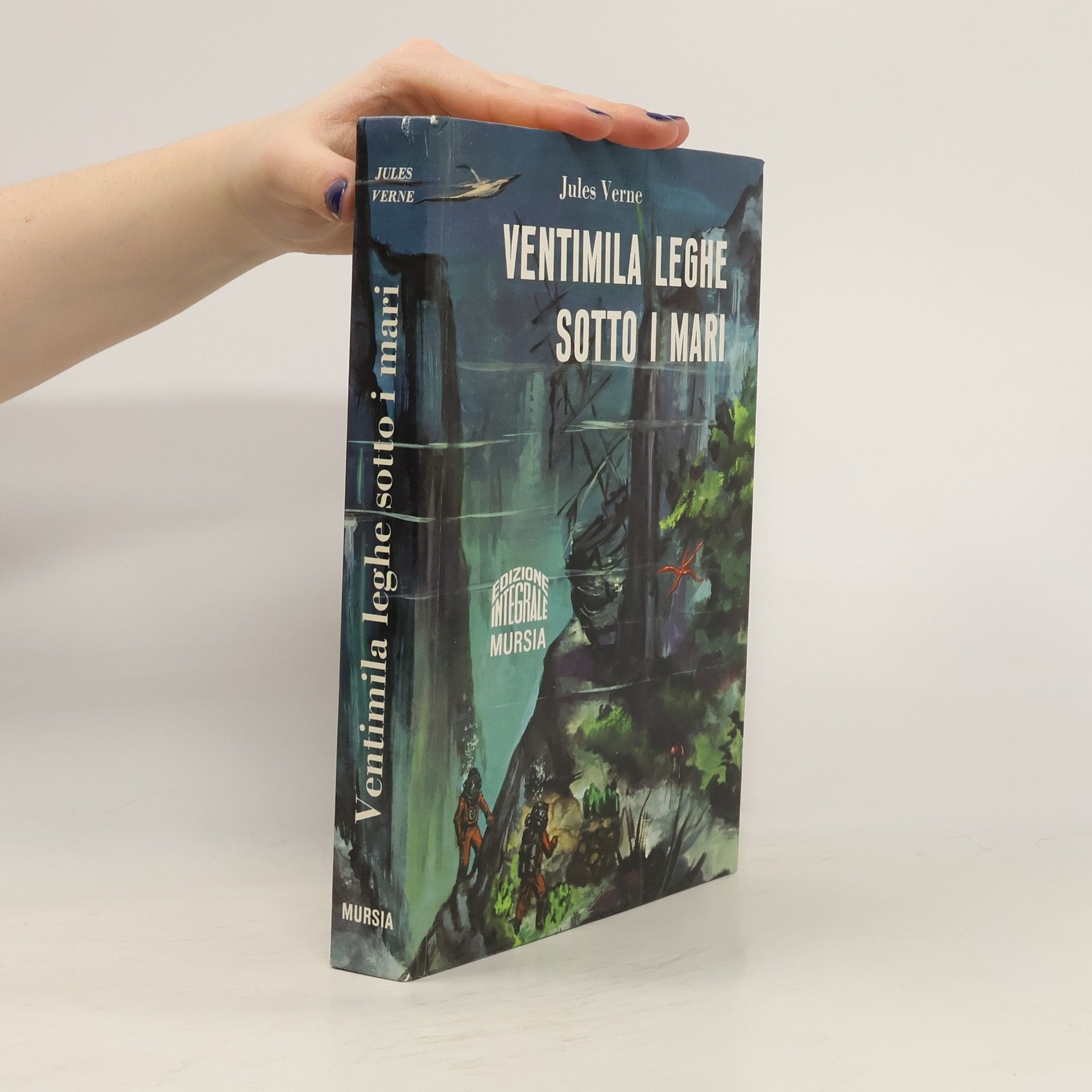 Jules Verne Ventimila leghe sotto i mari