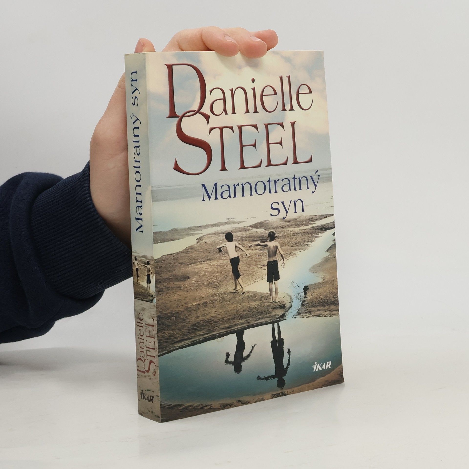 Danielle Steel Marnotratný syn