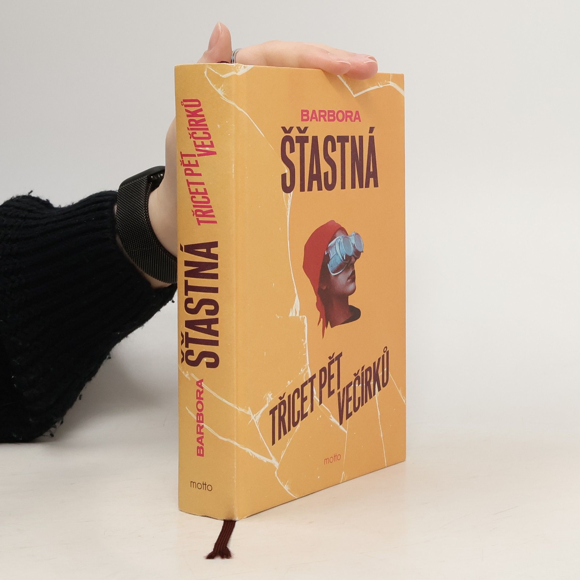 Barbora Šťastná Třicet pět večírků