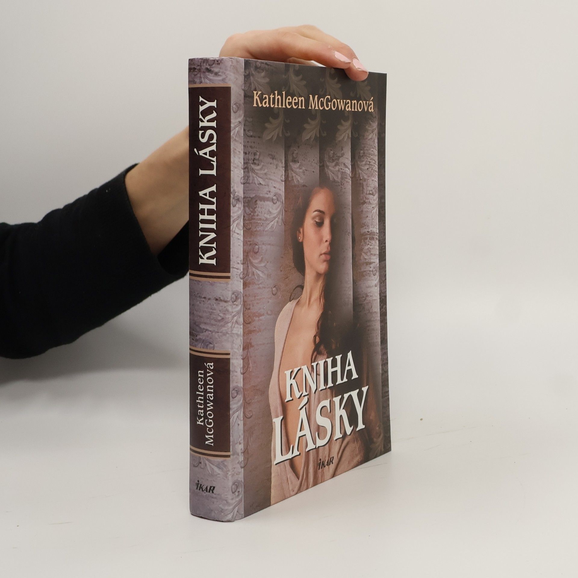 Kathleen McGowan Kniha lásky
