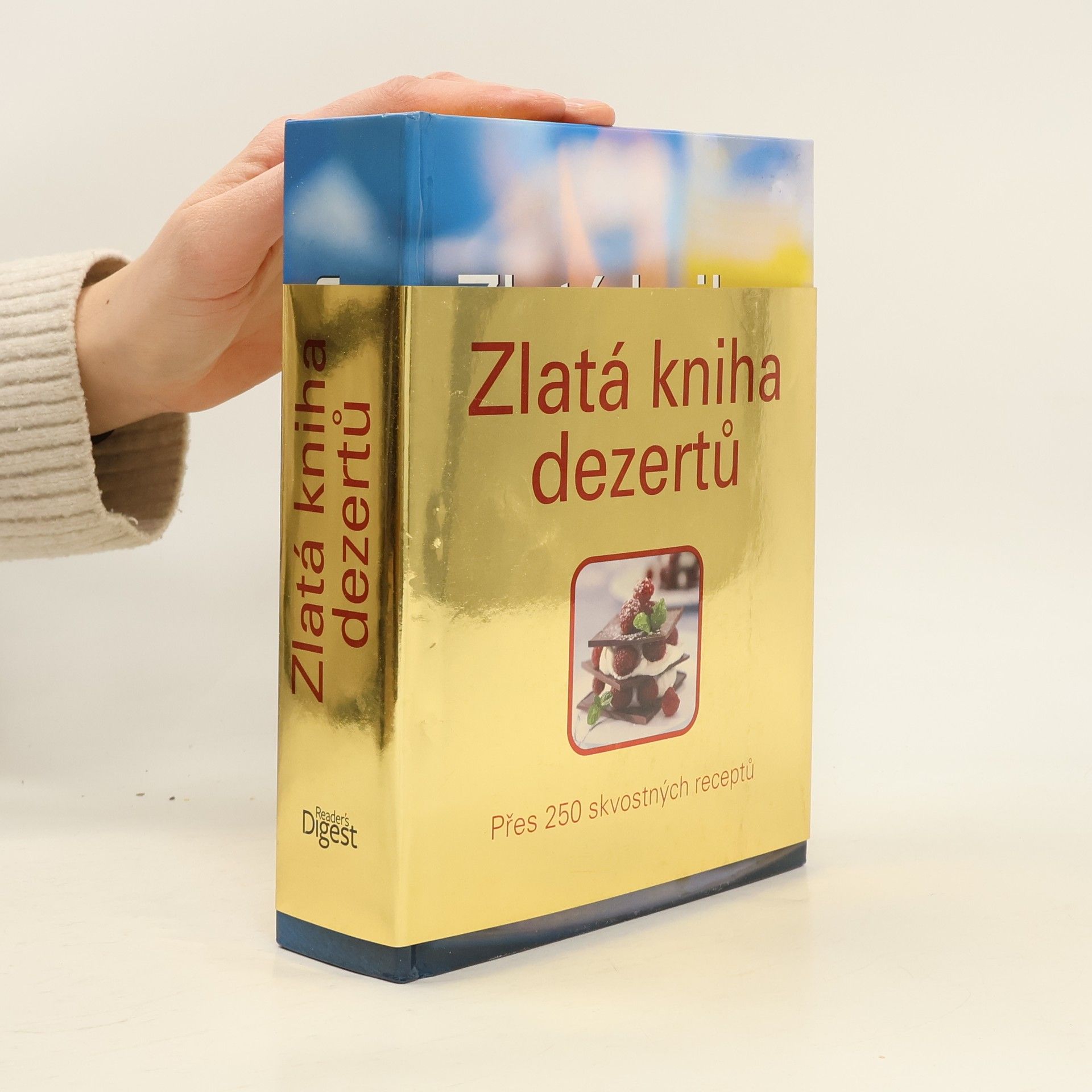 AA.VV. Zlatá kniha dezertů