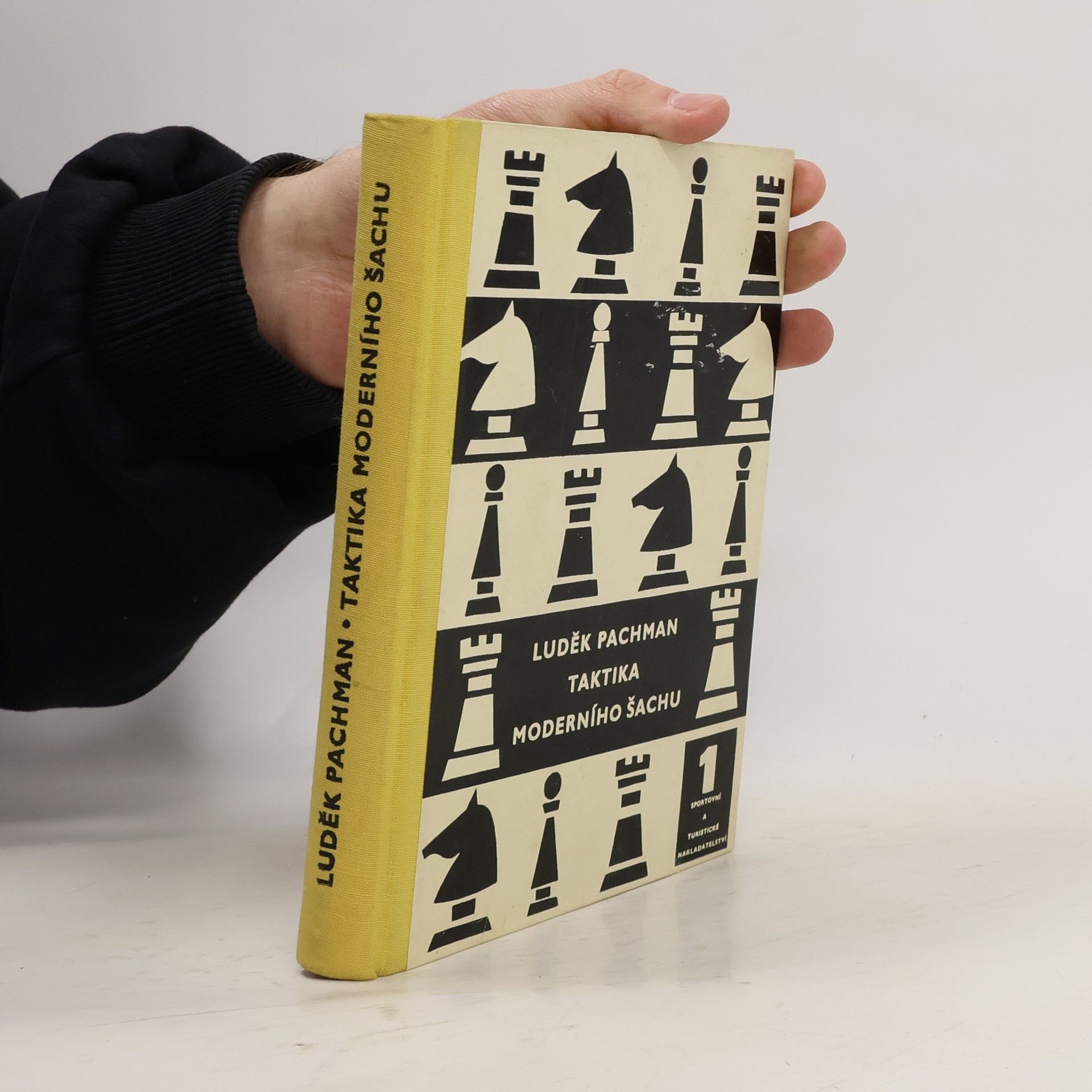 Luděk Pachman Taktika moderního šachu 1. Funkce figur a pěšců