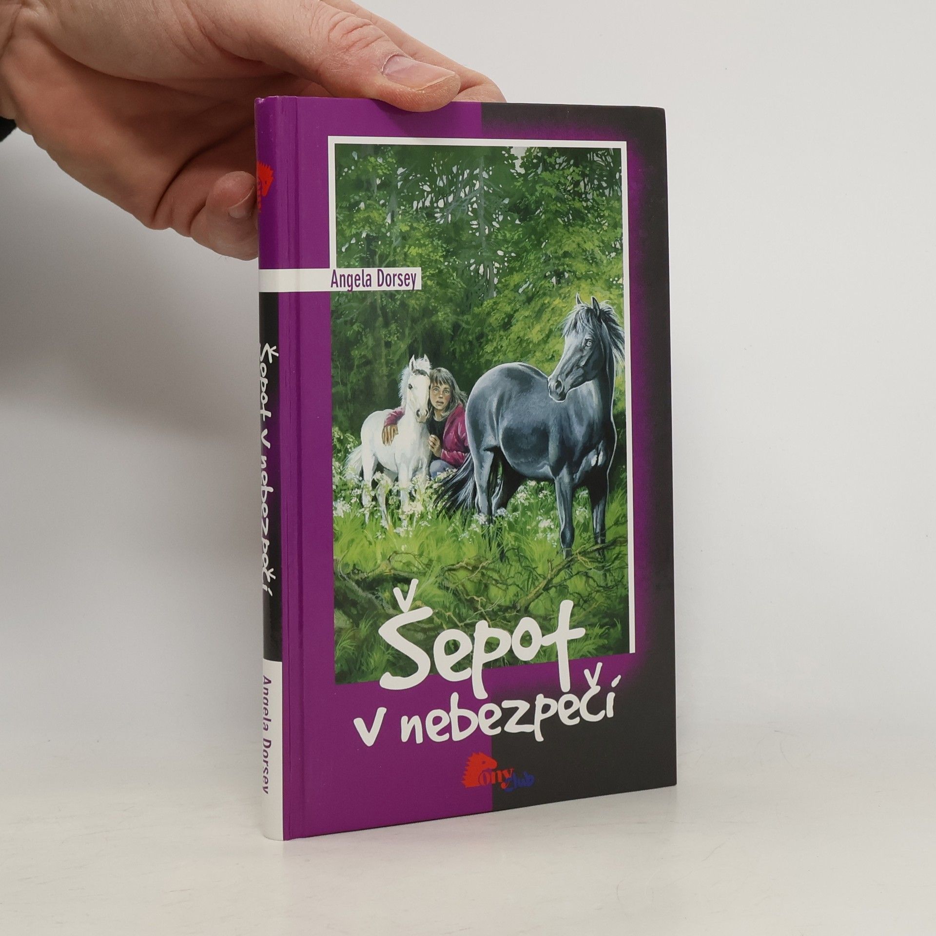 Angela Dorsey Šepot v nebezpečí