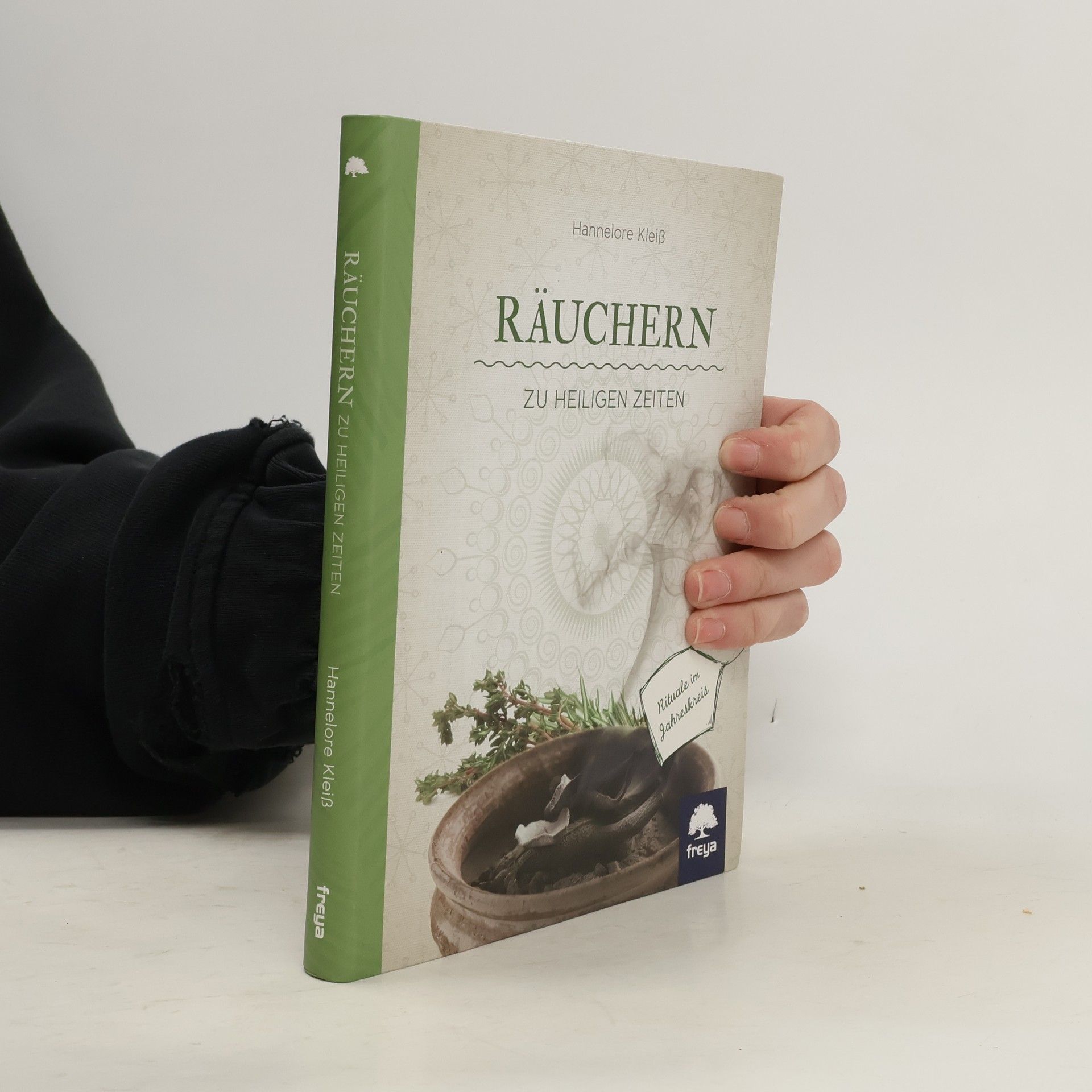 Hannelore Kleiß Räuchern zu heiligen Zeiten